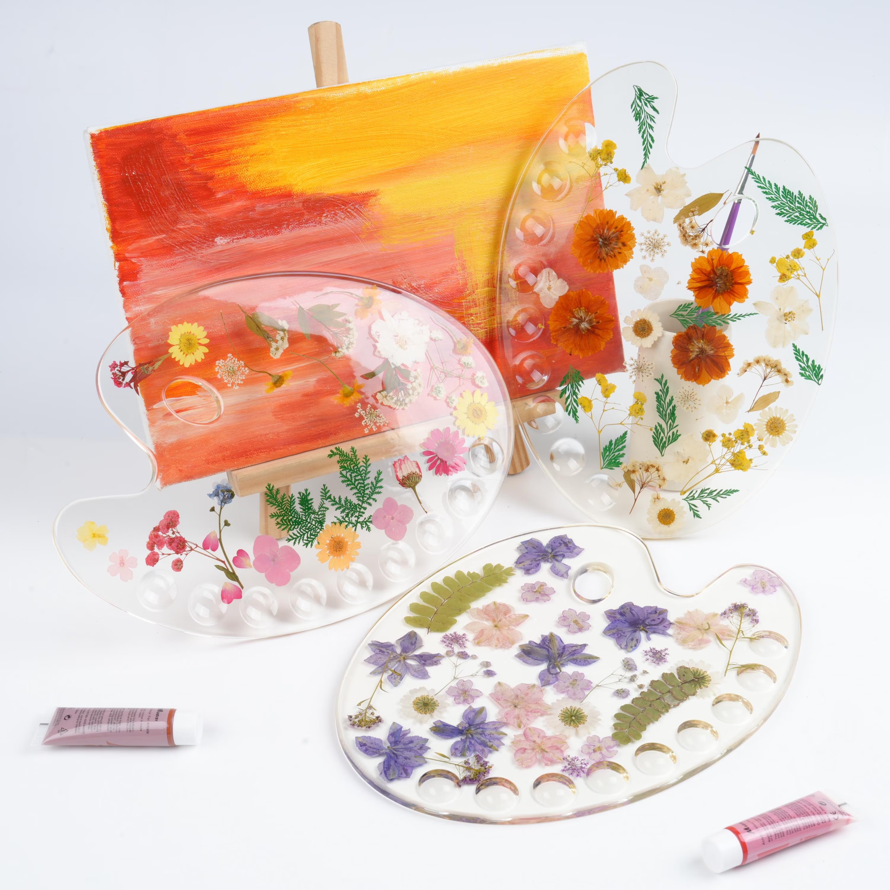 Handmade Floral Resin Paint Palette, Dried Flower Art, Artist Tool
