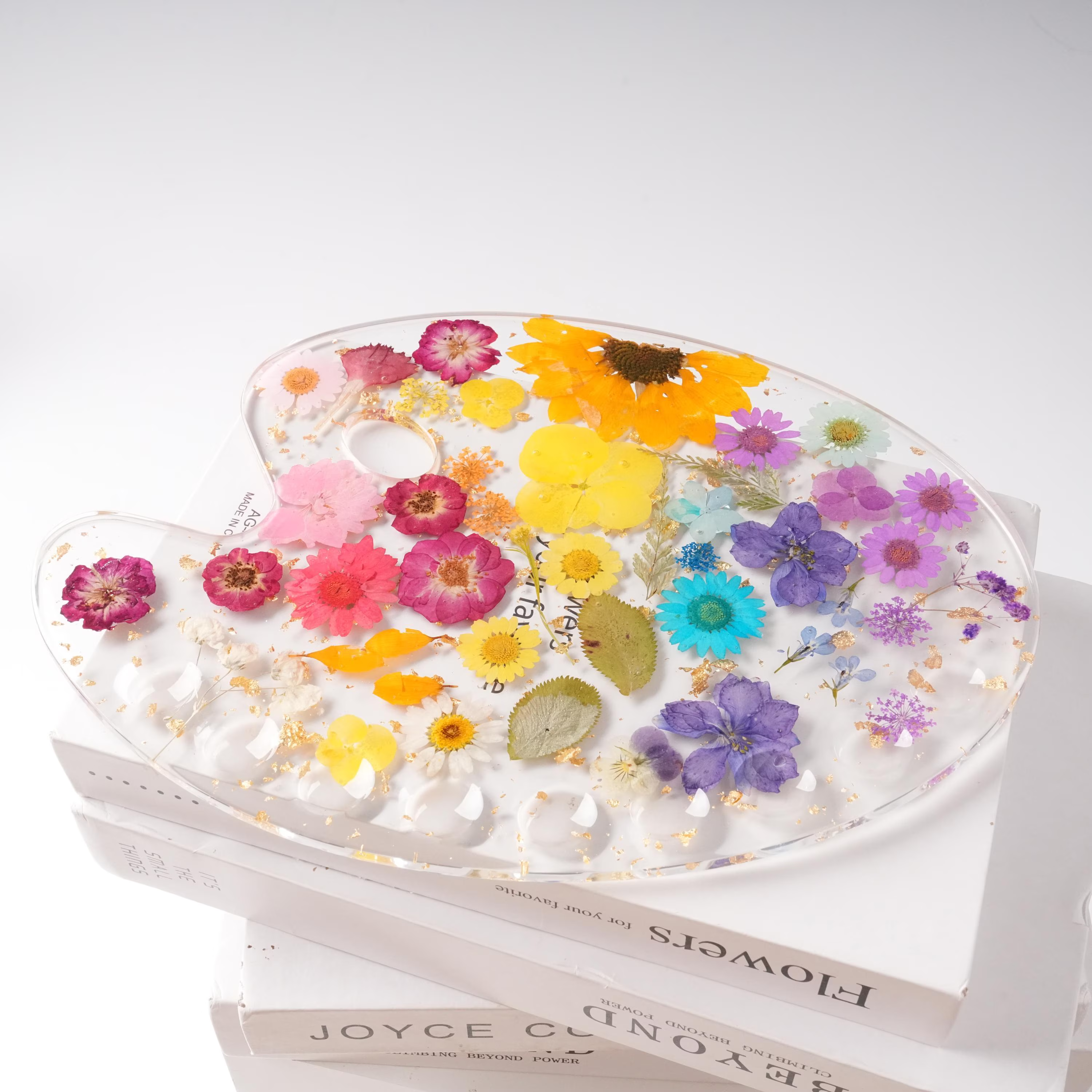 Handmade Floral Resin Paint Palette, Dried Flower Art, Artist Tool