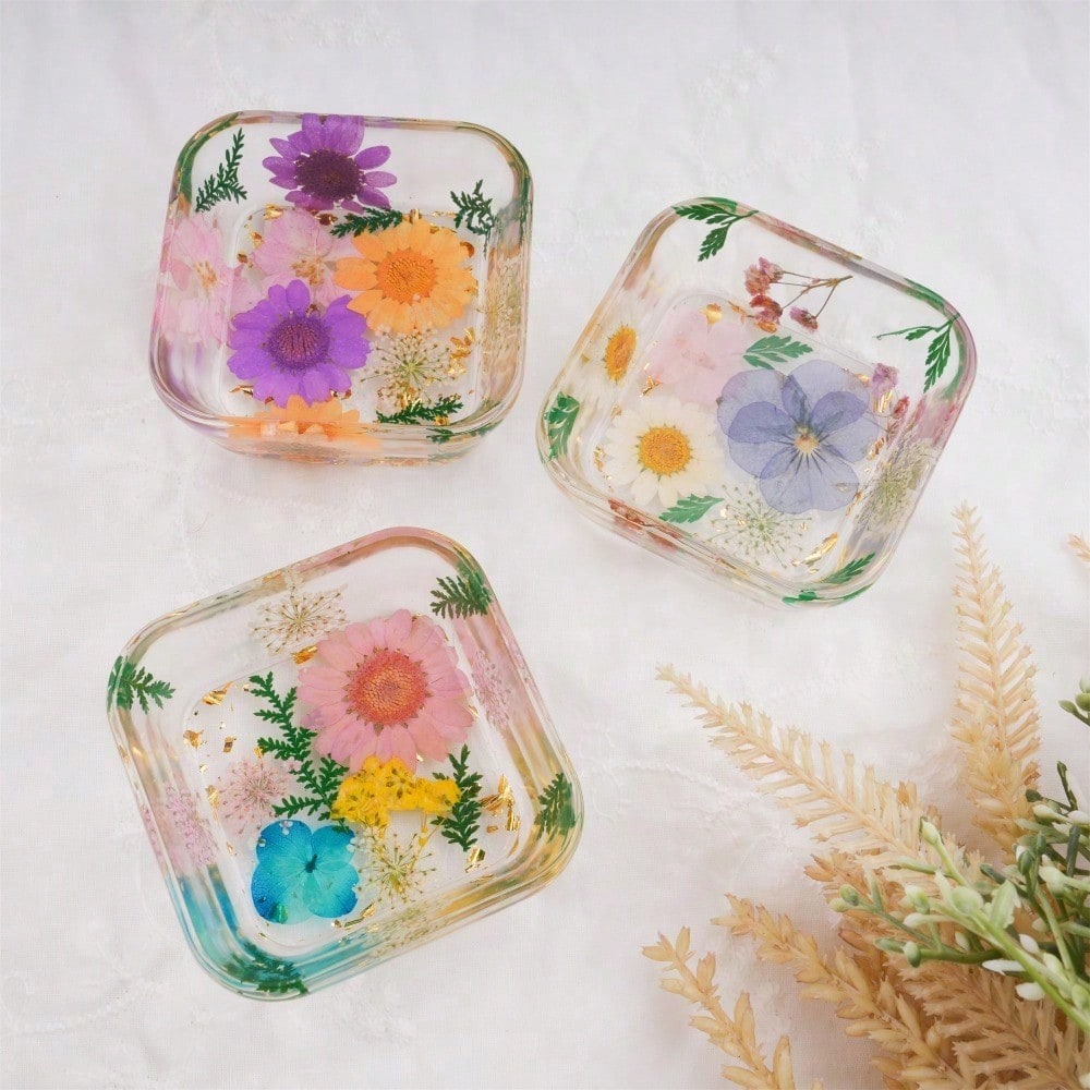Real Flowers Resin Tray,White/Purple/Pink/Orange Daisy Jewelry Coaster