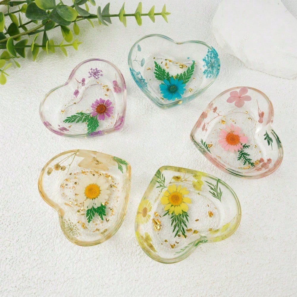 Heart Shape Real Flowers Resin Tray, Daisy Jewelry Coaster