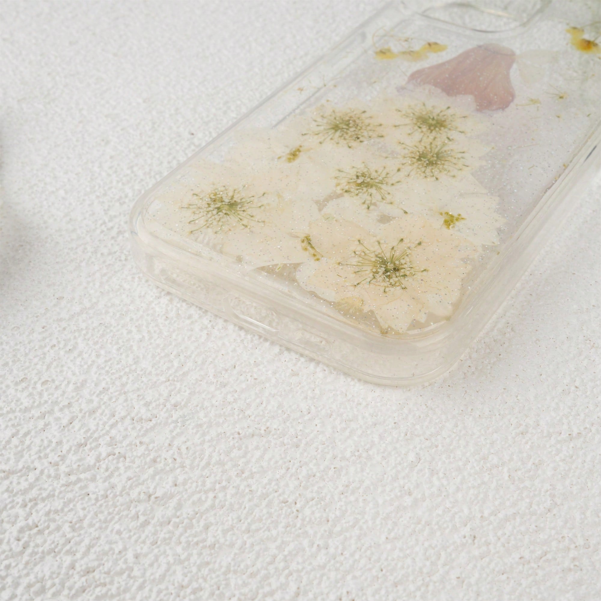 IPhone 15 Real Flower Girl Phone Case, Resin Soft Case Protection