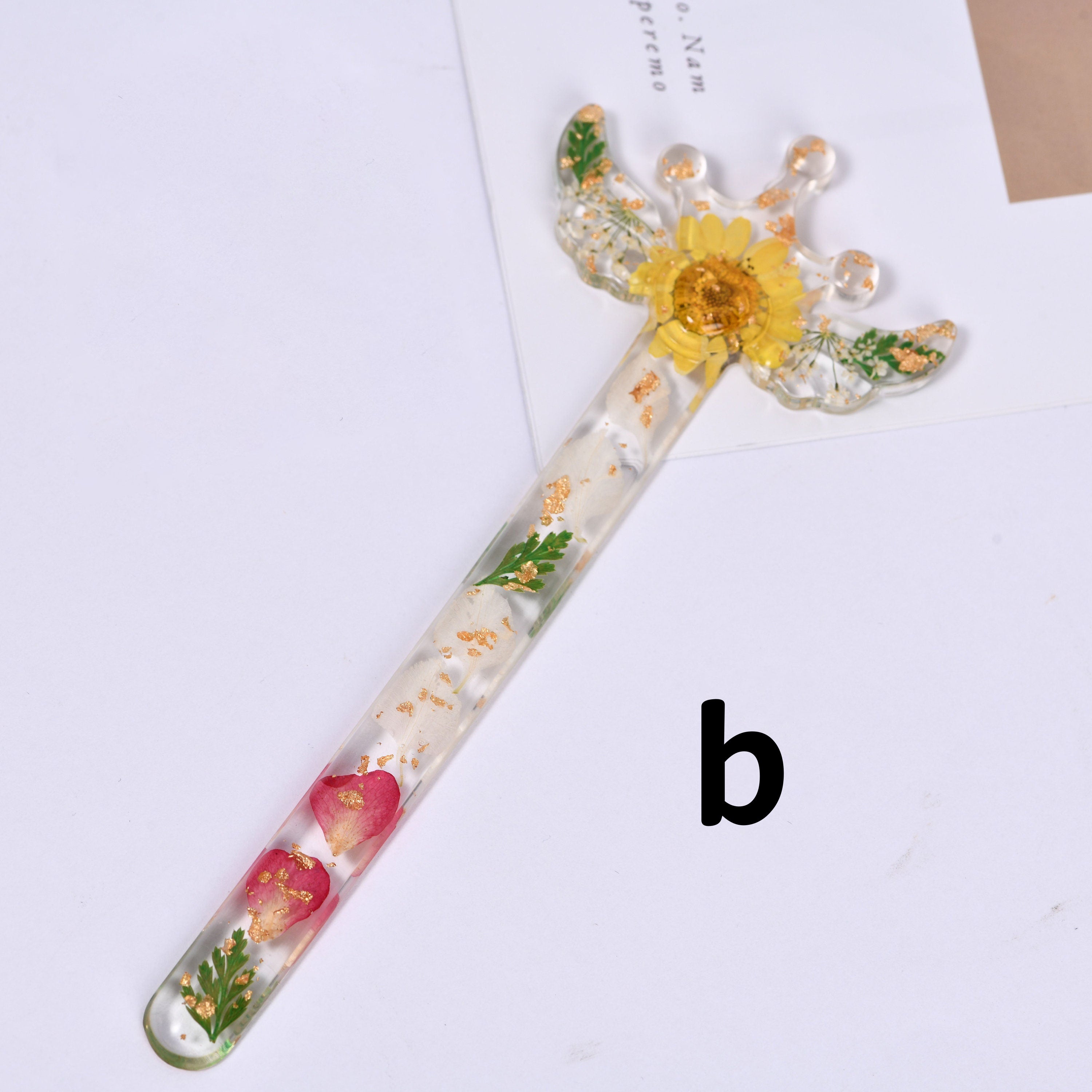 Real Floral Resin Bookmark,Handmade Pressed Unique Floral and Glitter Bookmarks