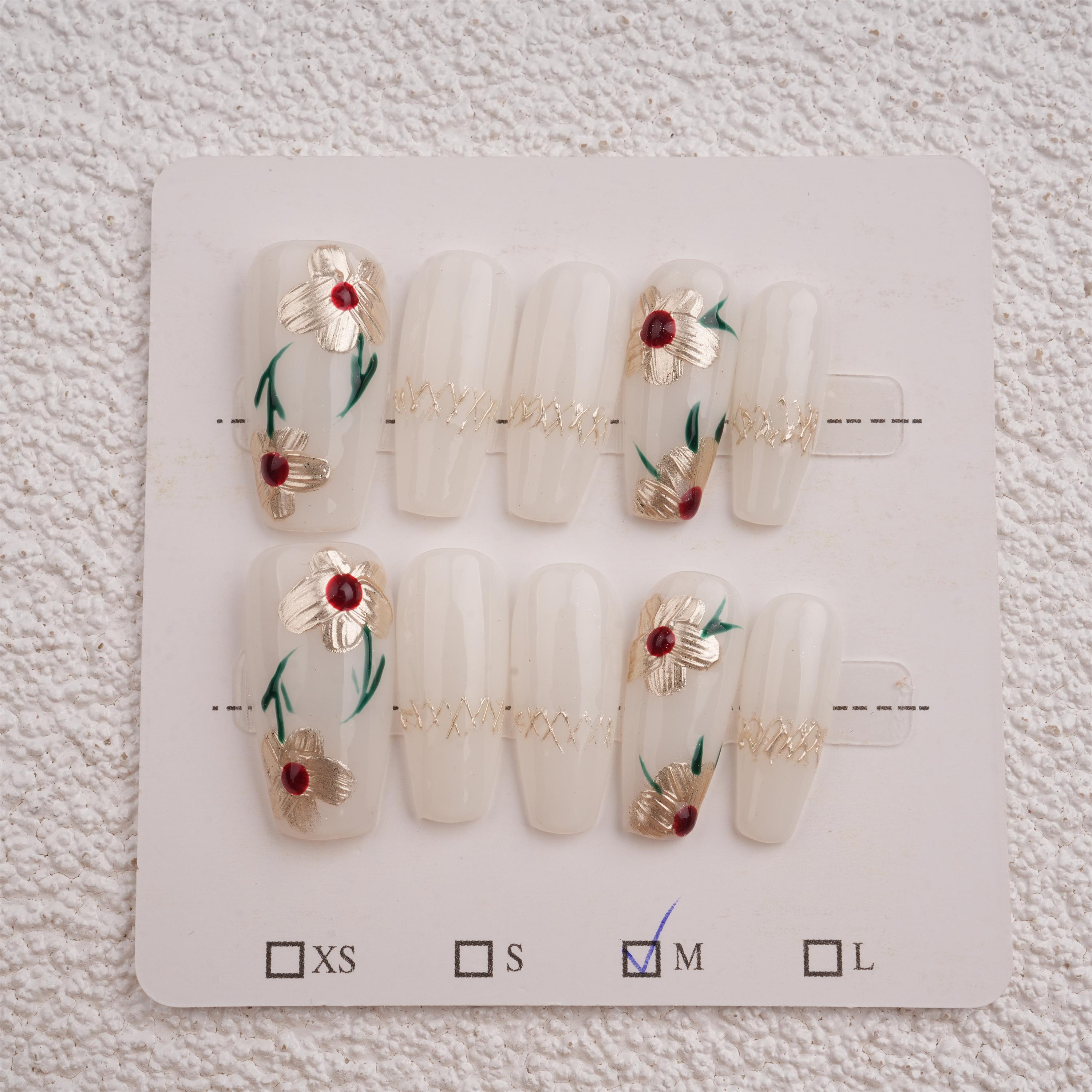 Wildflowers Press On Nails,Simple Style,Trendy Reusable Flowers Fake Manicure
