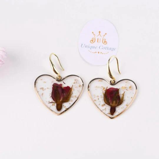 Real Flower Leaves Resin Drop Earrings, Handmade Maple Leaf Dainty Dangle for Daily and Casual Wear