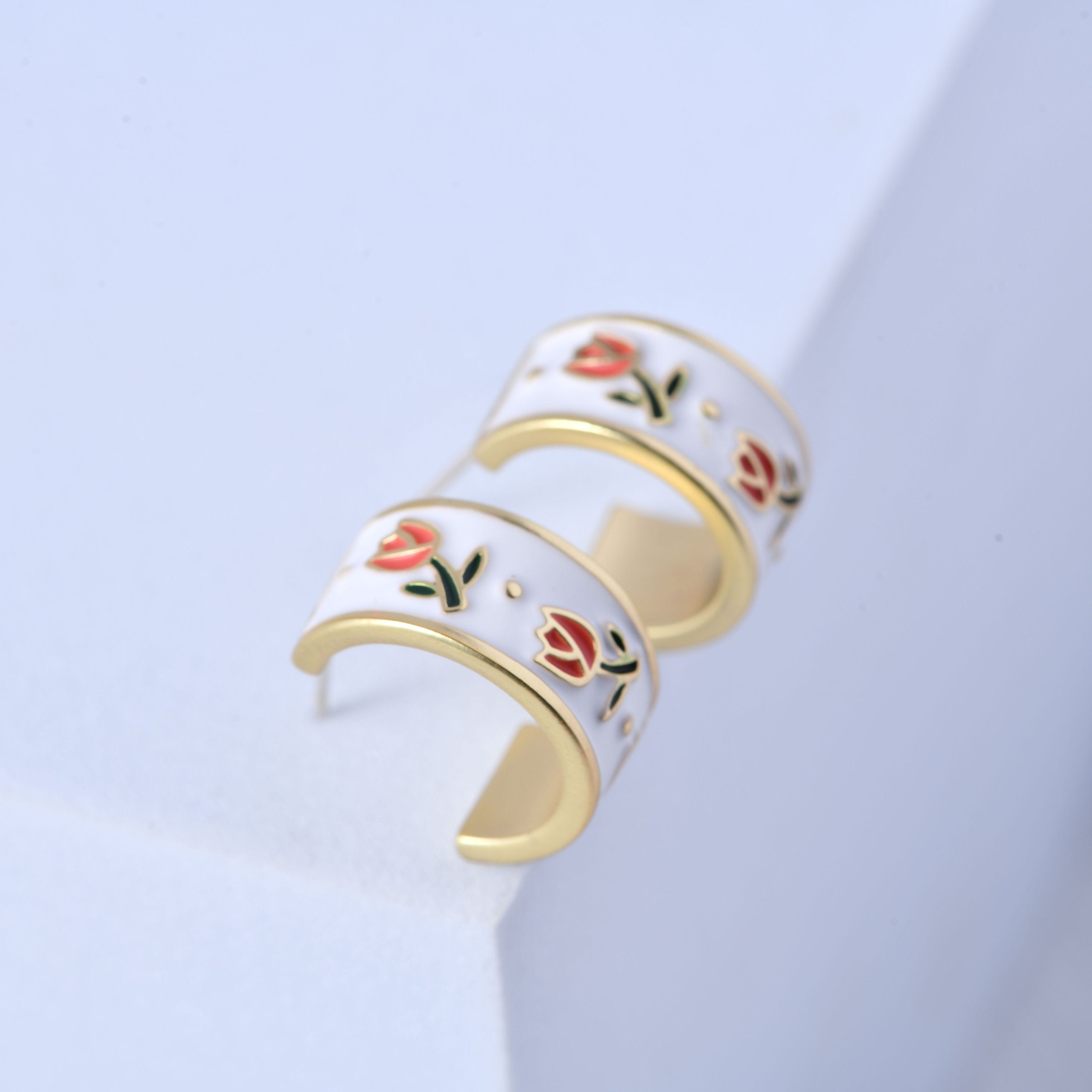 Huggie Tulip Stud Earrings,Minimalist Style,S925,Dainty Helix Hoop,Birthday Gifts