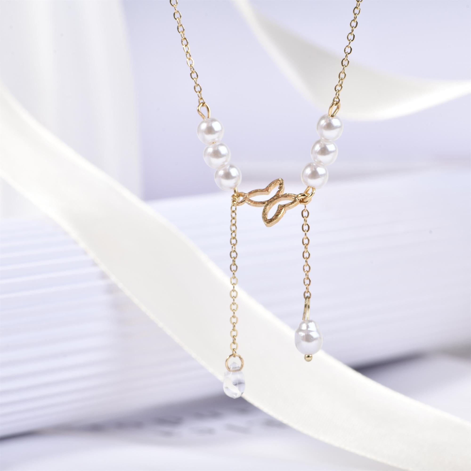 Butterfly Charm Necklace, Butterfly with Pearl Necklace, Minimalist Necklace, Birthday Gift, Bridesmaid Gift