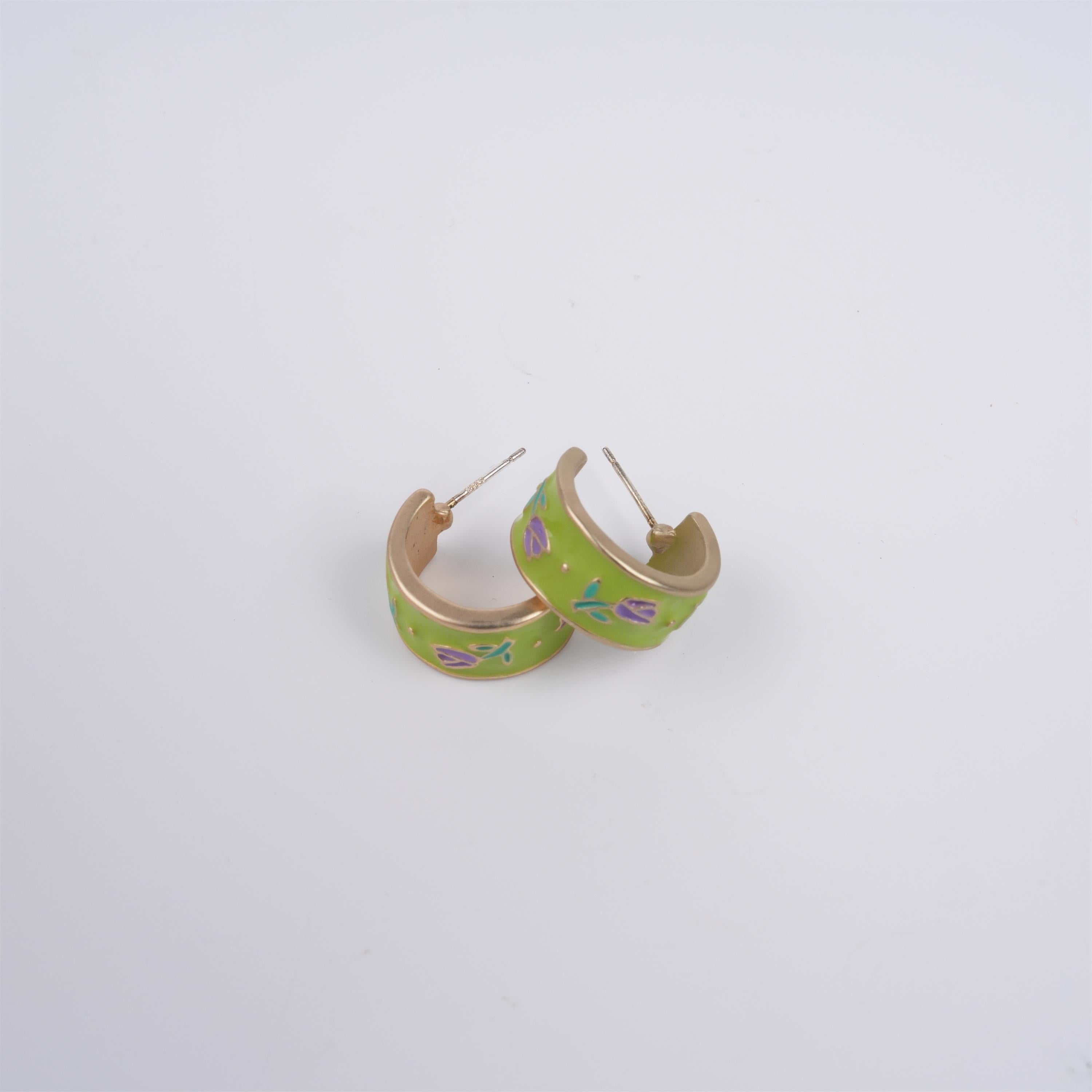 Huggie Tulip Stud Earrings,Minimalist Style,S925,Dainty Helix Hoop,Birthday Gifts