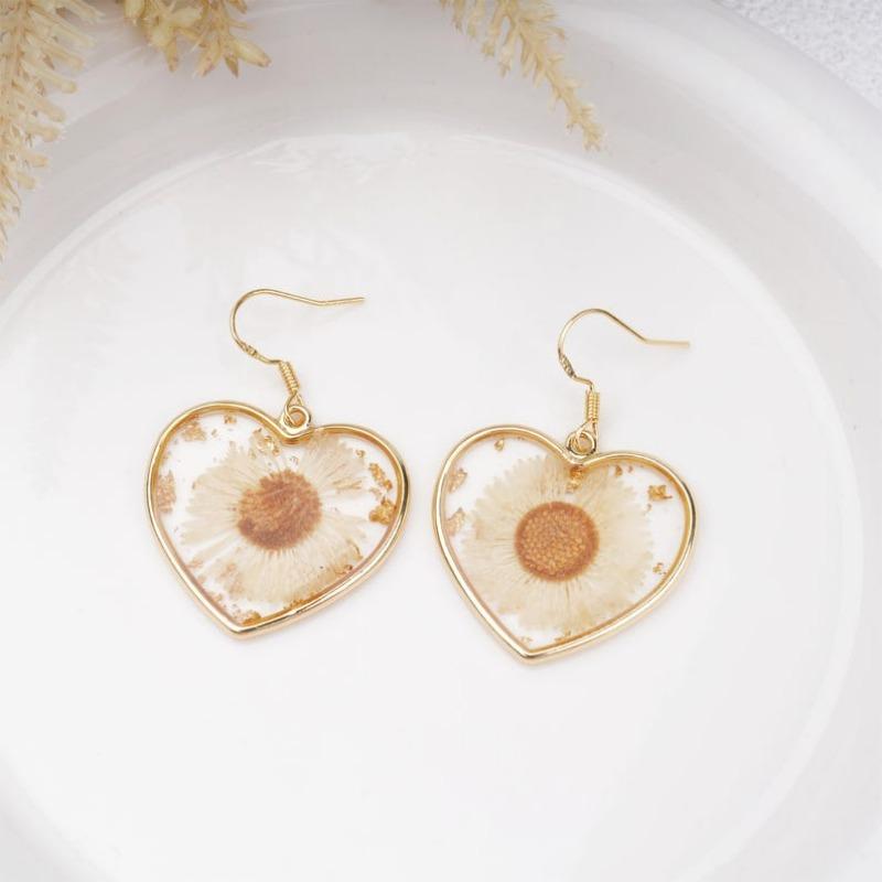 Handmade Real Dried Flower Earrings & Necklaces Set, Heart Shape White Daisy Jewelry, Aesthetic Birthday Gift,Valentine's Day Gifts