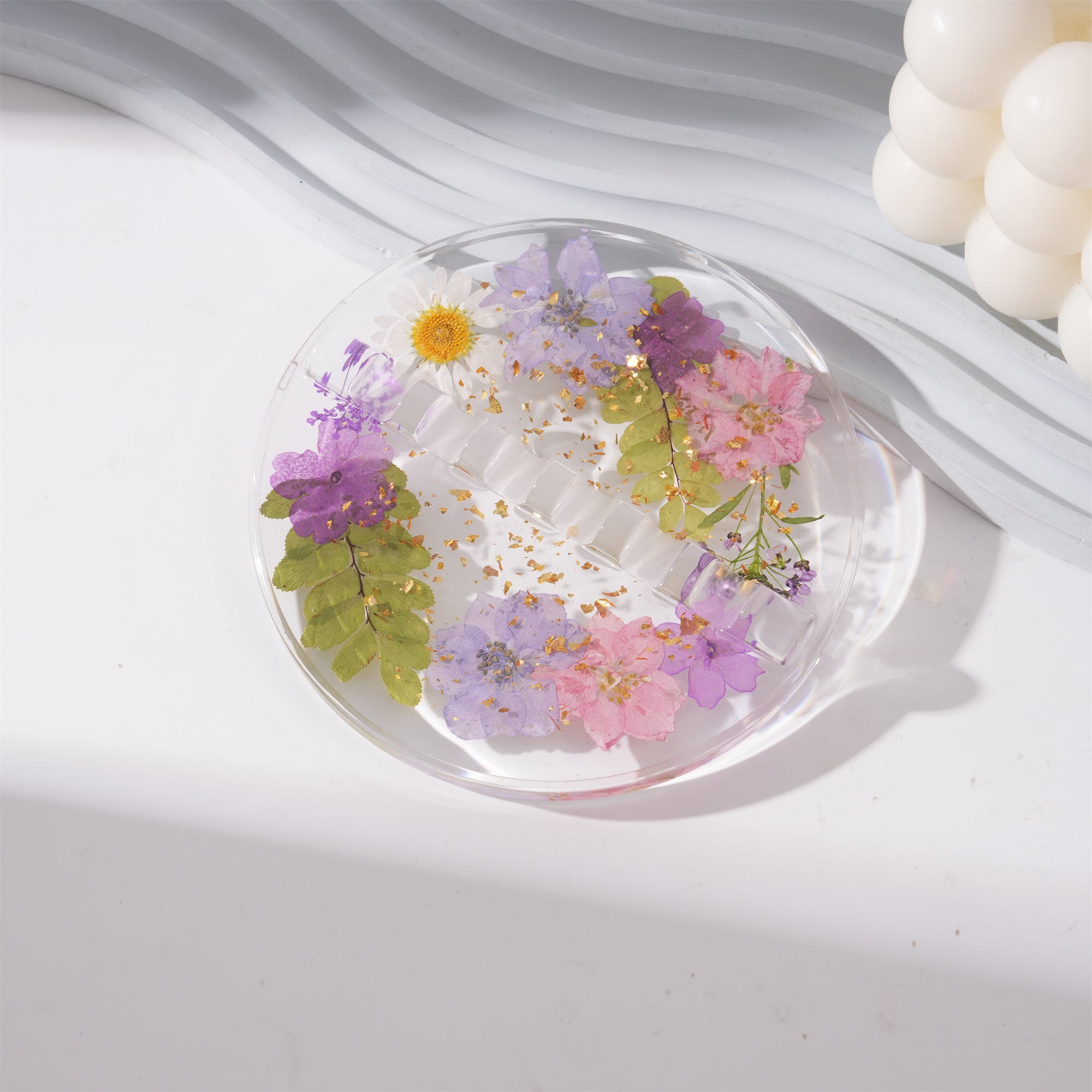 Round Resin Paint Brush Holder,Real Folwers,Daisy,Gold Flakes, Artist Gifts