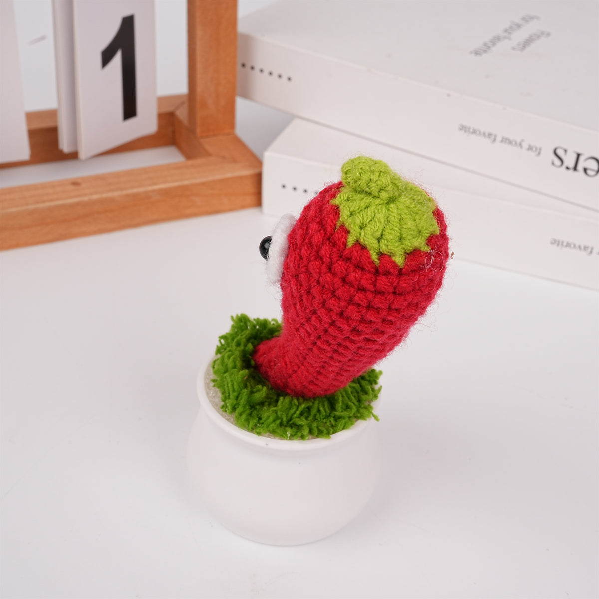 Handmade Crochet Mini Plants vs. Zombies Flower Pot Ornament