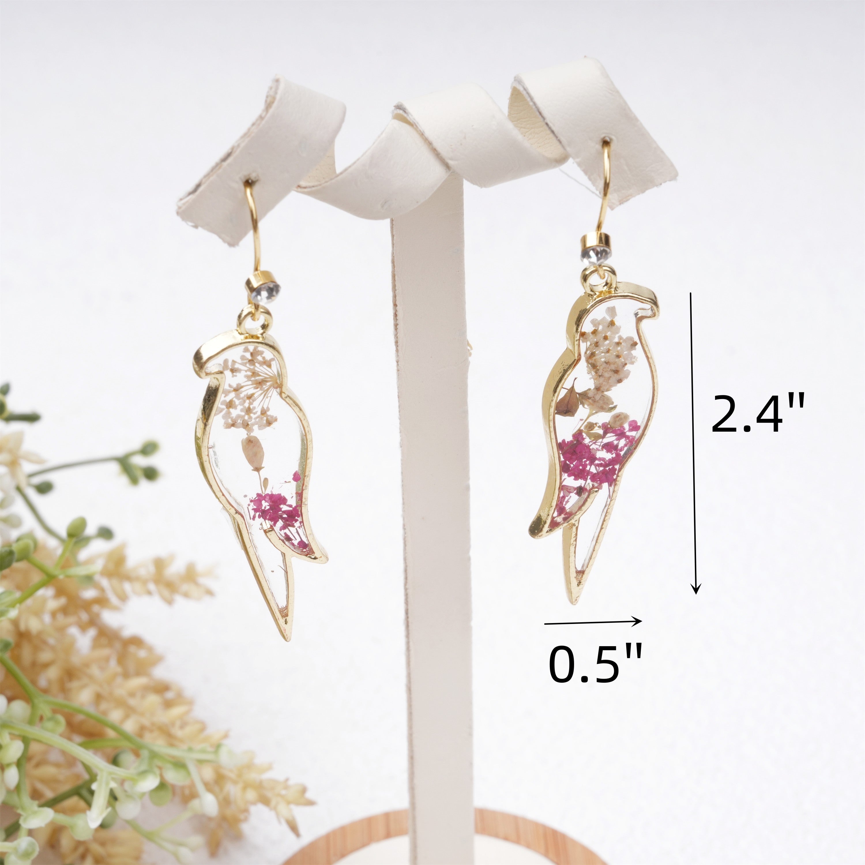 Delicate Bird Resin Dried Flower Earrings,Tiny Pressed Flower Earring,Resin Dried Floral Jewelry