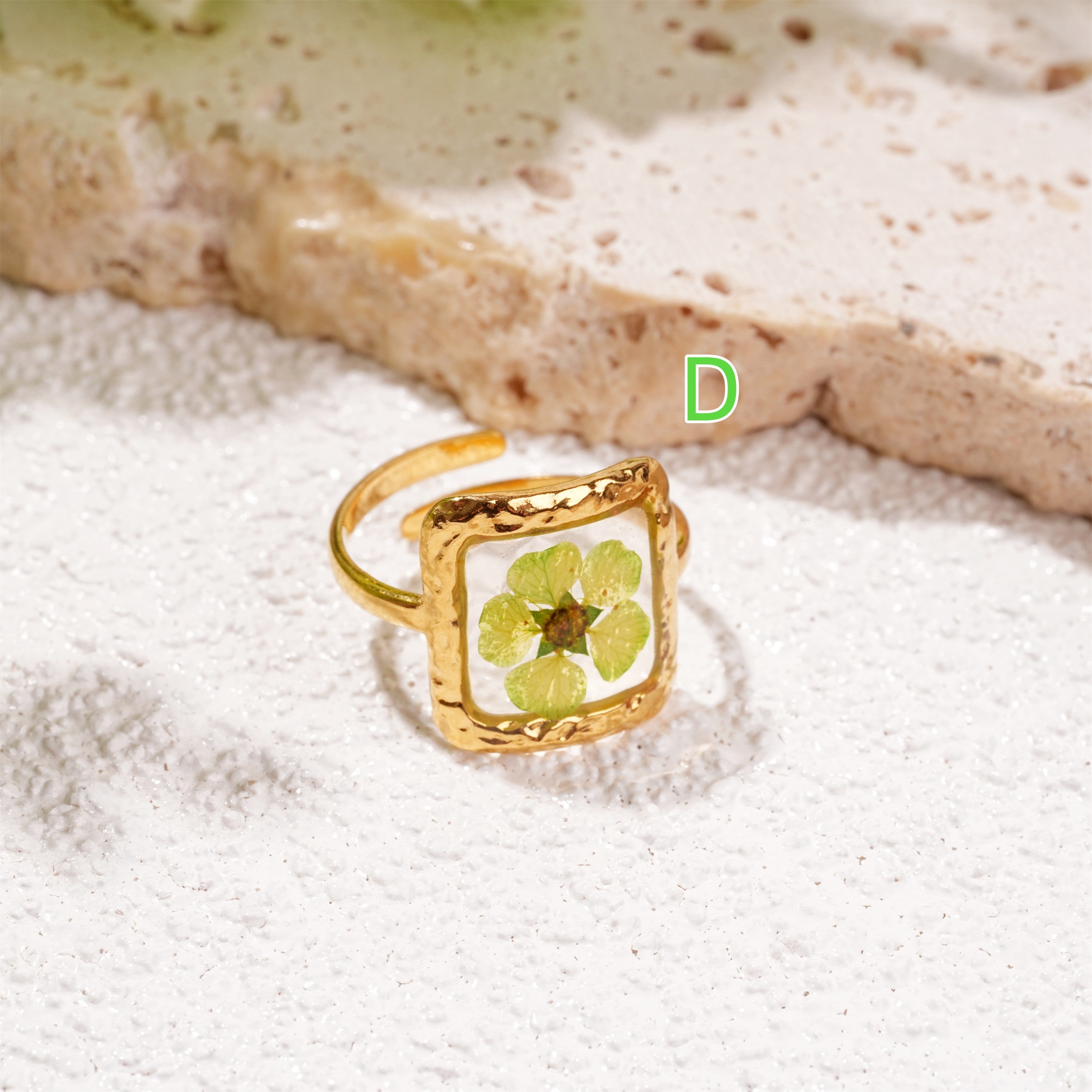 Heart/Square/Oval Shape Real Flower Resin Rings,Red/Green Floral Jewelry Ring