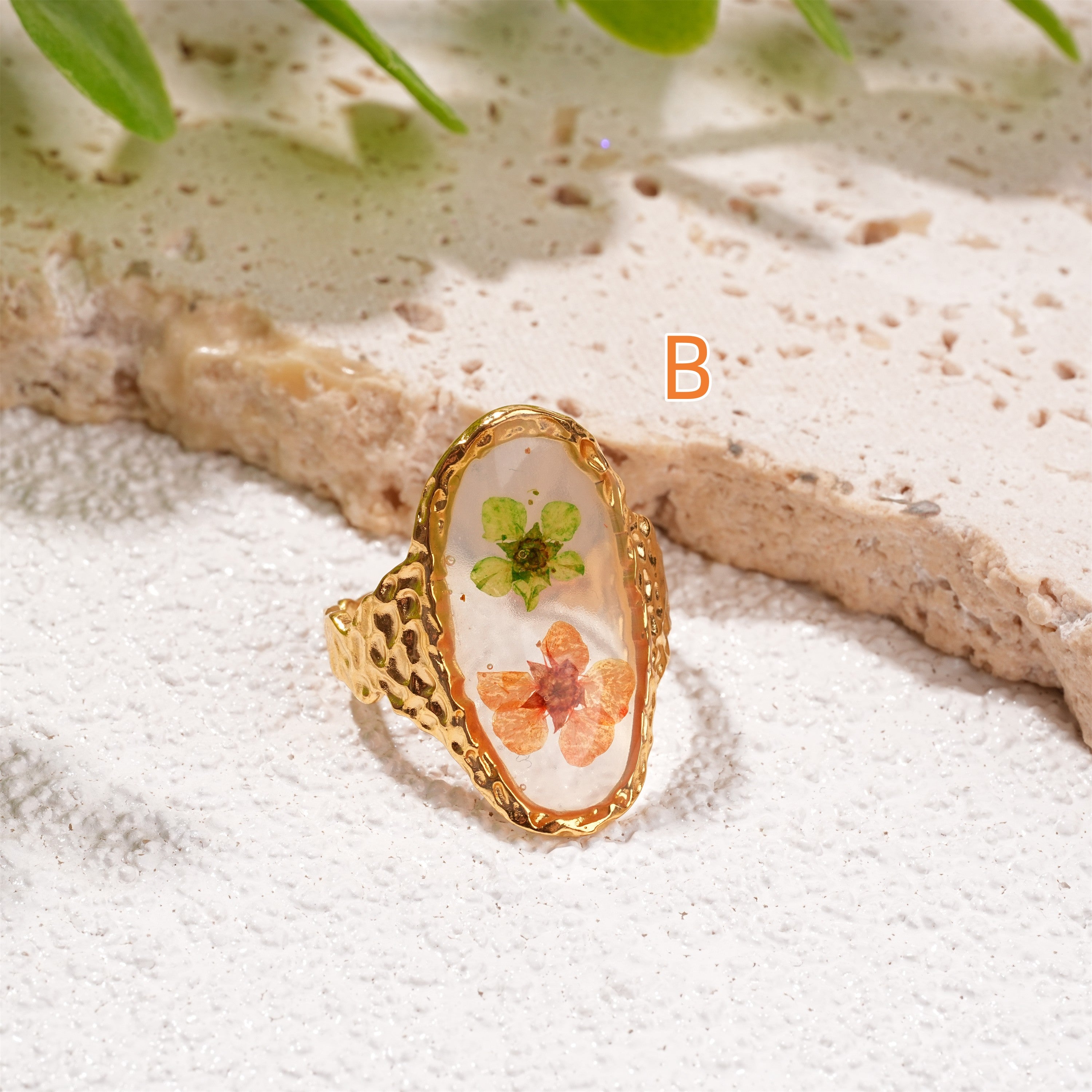 Heart/Square/Oval Shape Real Flower Resin Rings,Red/Green Floral Jewelry Ring