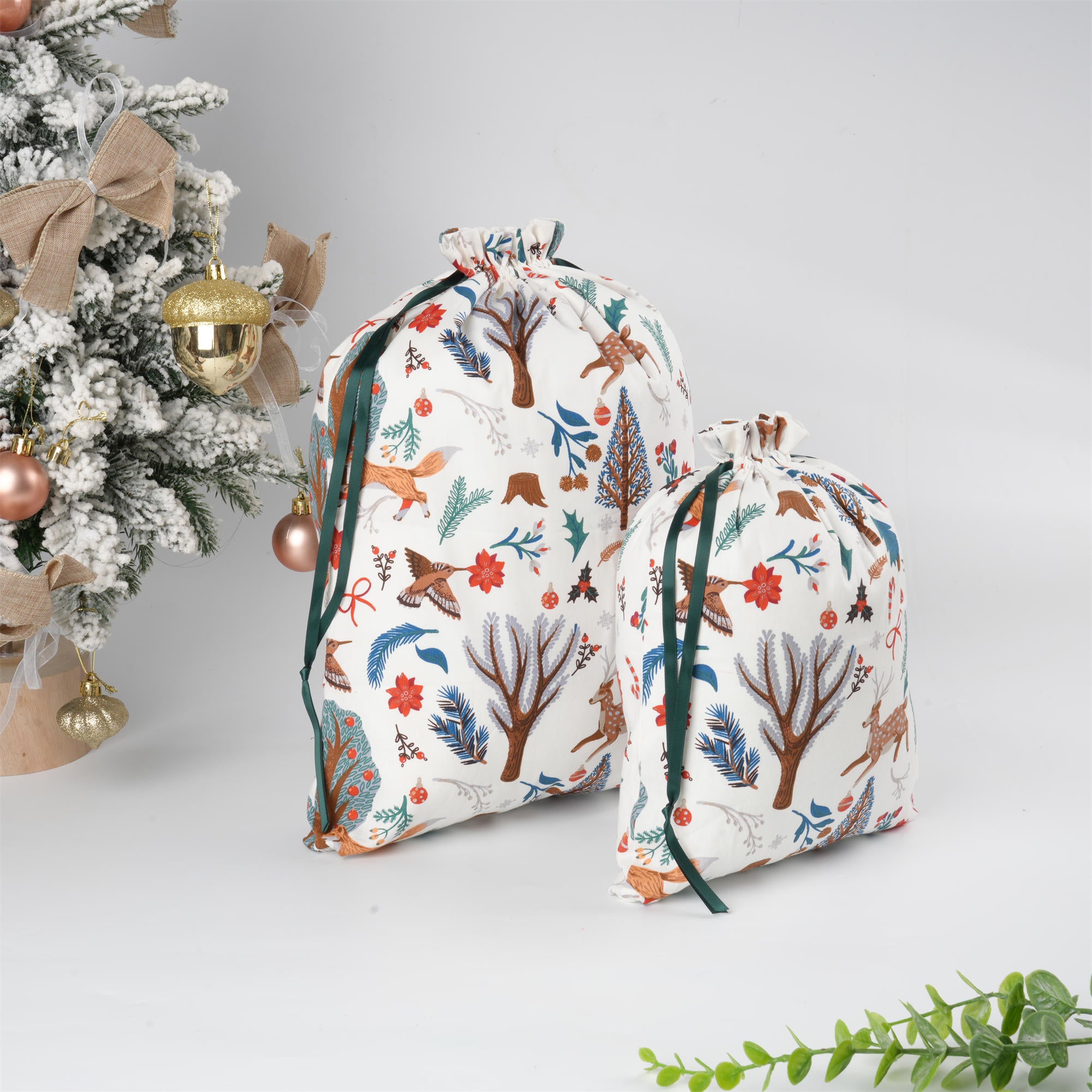 White Christmal Drawstring Gift Bag,Animal & Flowers Pattern