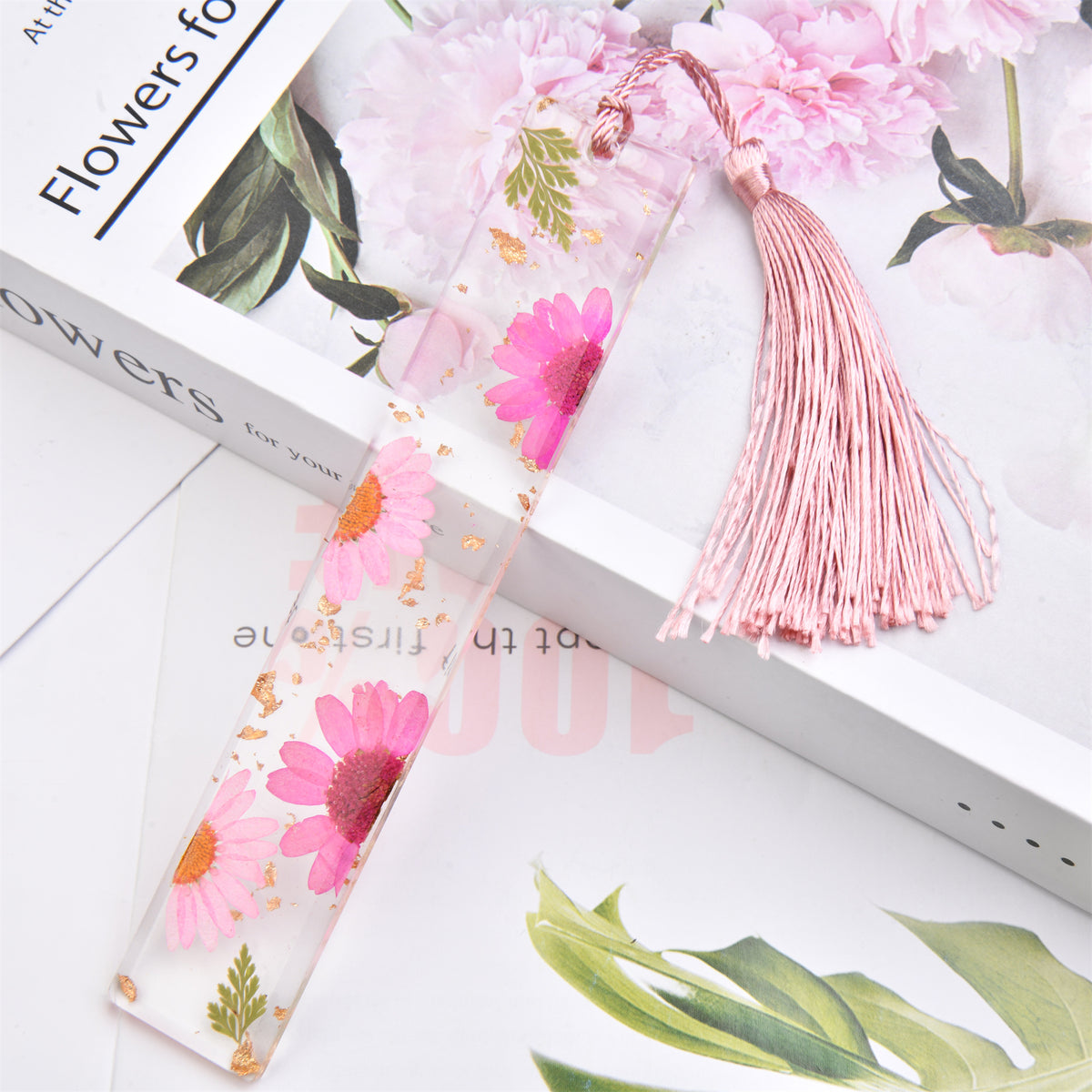 Real Flower Resin Bookmark with Tassel - Handmade Floral Book Mark for Teachers and Book Lovers