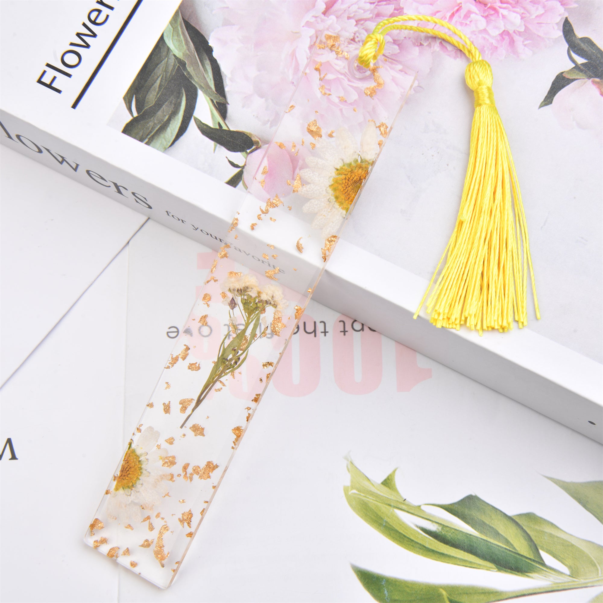 Real Flower Resin Bookmark with Tassel - Handmade Floral Book Mark for Teachers and Book Lovers
