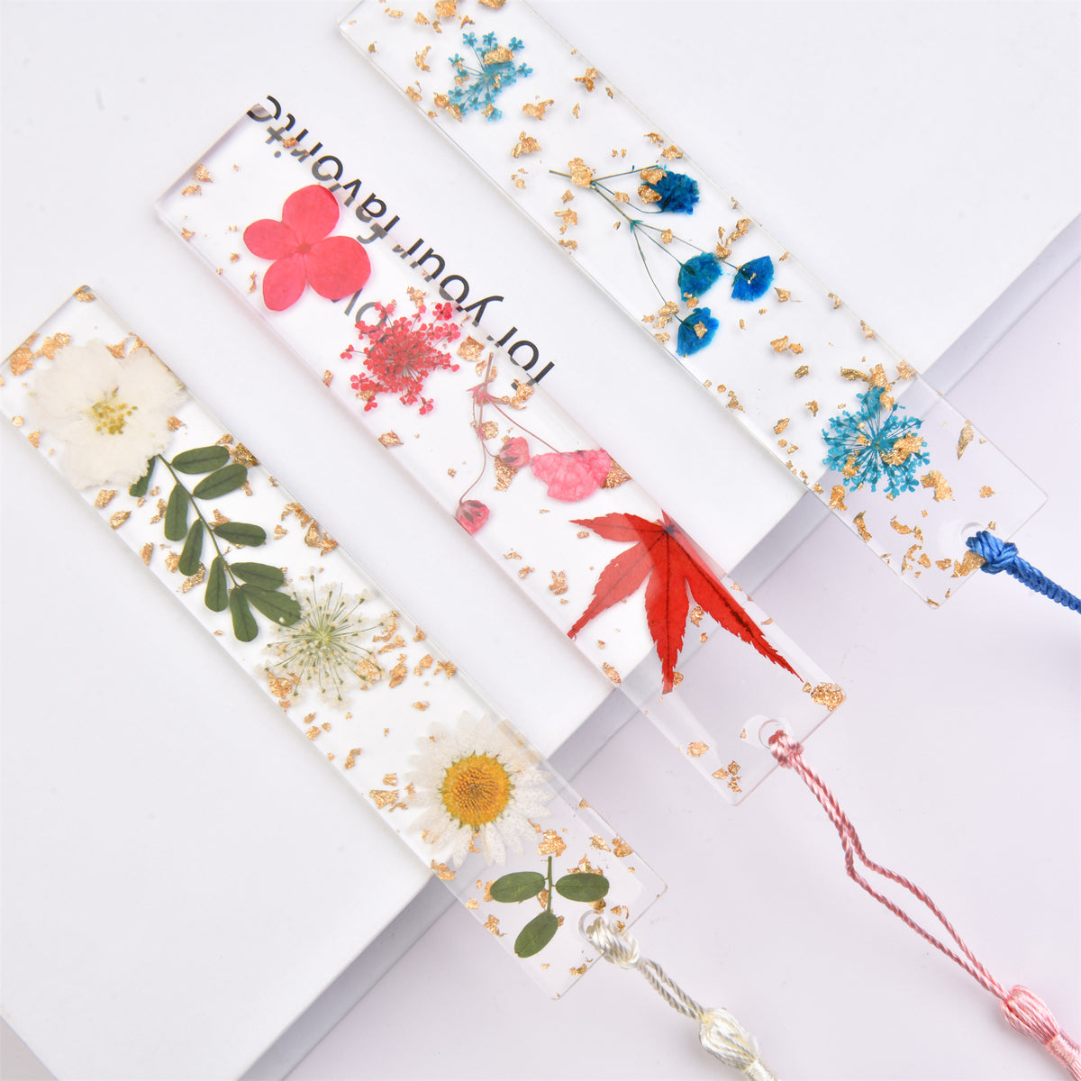 Real Flower Resin Bookmark with Tassel - Handmade Floral Book Mark for Teachers and Book Lovers