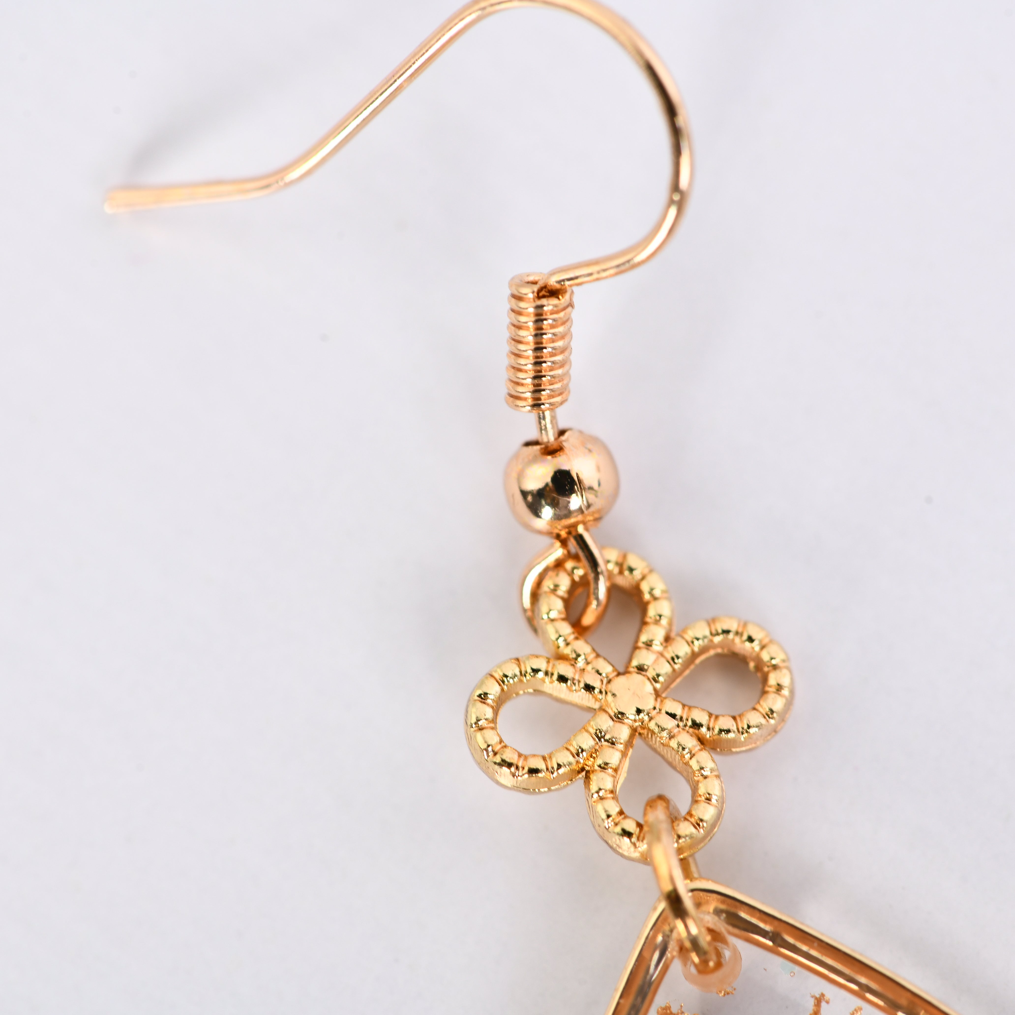 Orange/Pink Real Flower Resin Daisy Drop Earrings for Women, Pressed Floral Jewelry