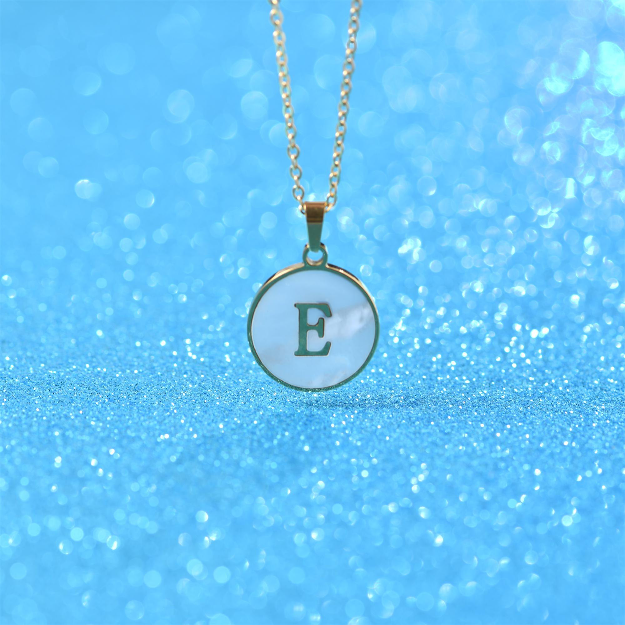 Letter Round Charm Pendant Chains Necklace, Unisex 1 Piece Trendy Matching Necklace
