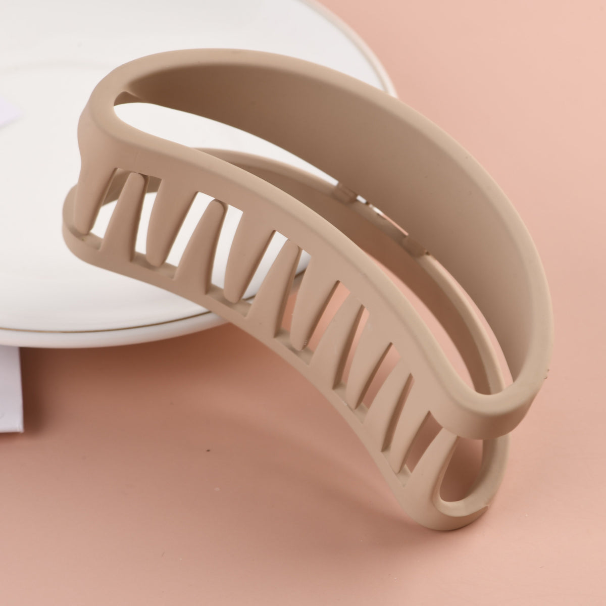 Semi-arched shape Hair Claws
