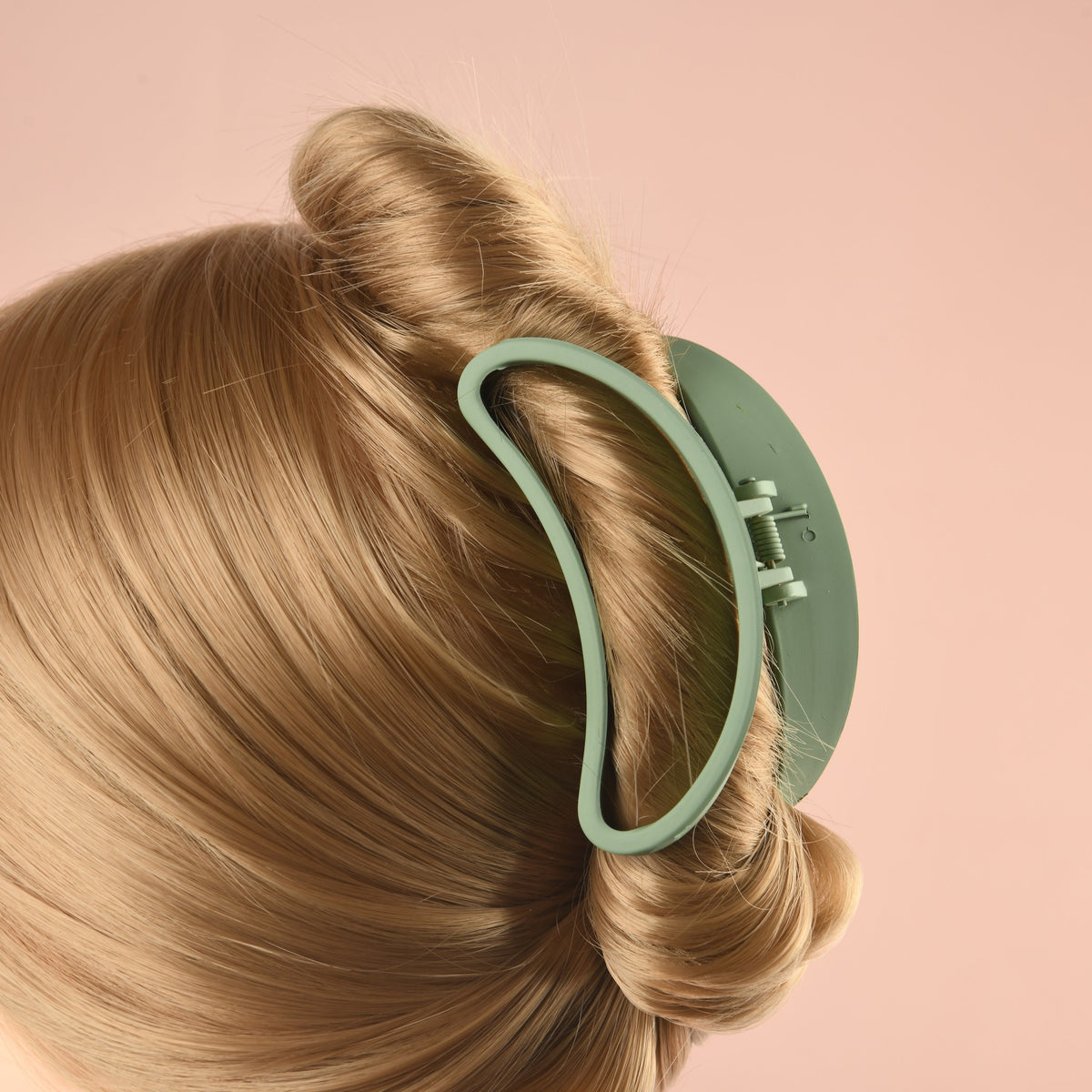 Semi-arched shape Hair Claws