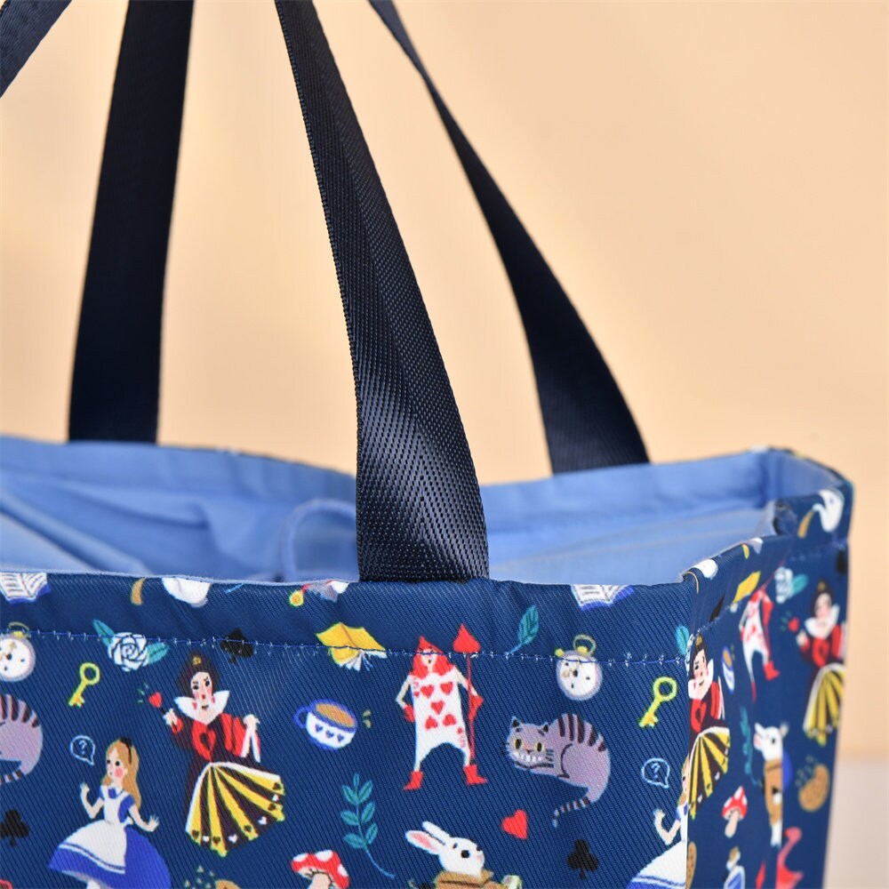 Handmade XL Girl Alice Insulated Drawstring Lunch Bag