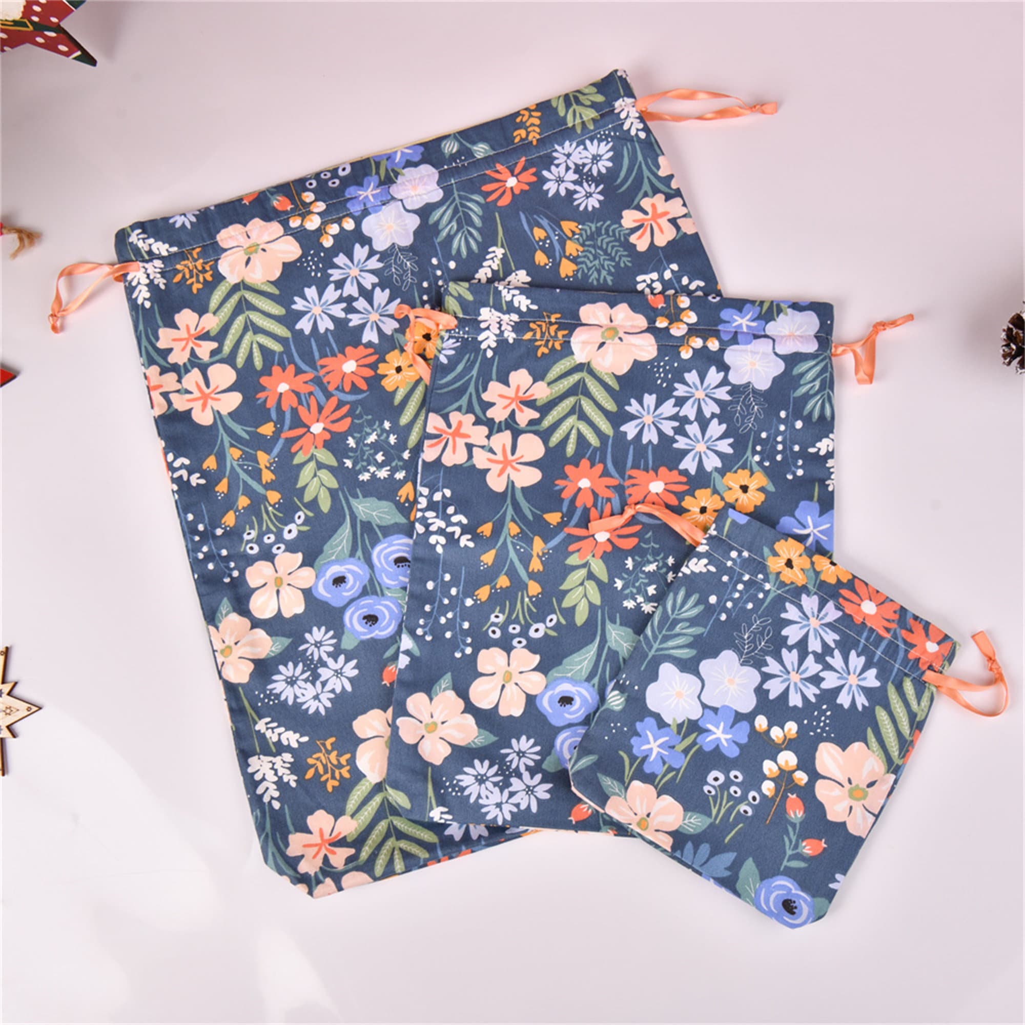 S/M/L Floral Durable Layers Drawstring Gift Bag