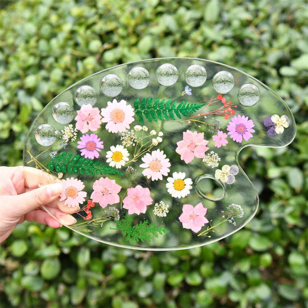 Handmade Floral Resin Paint Palette, Dried Flower Art, Artist Tool