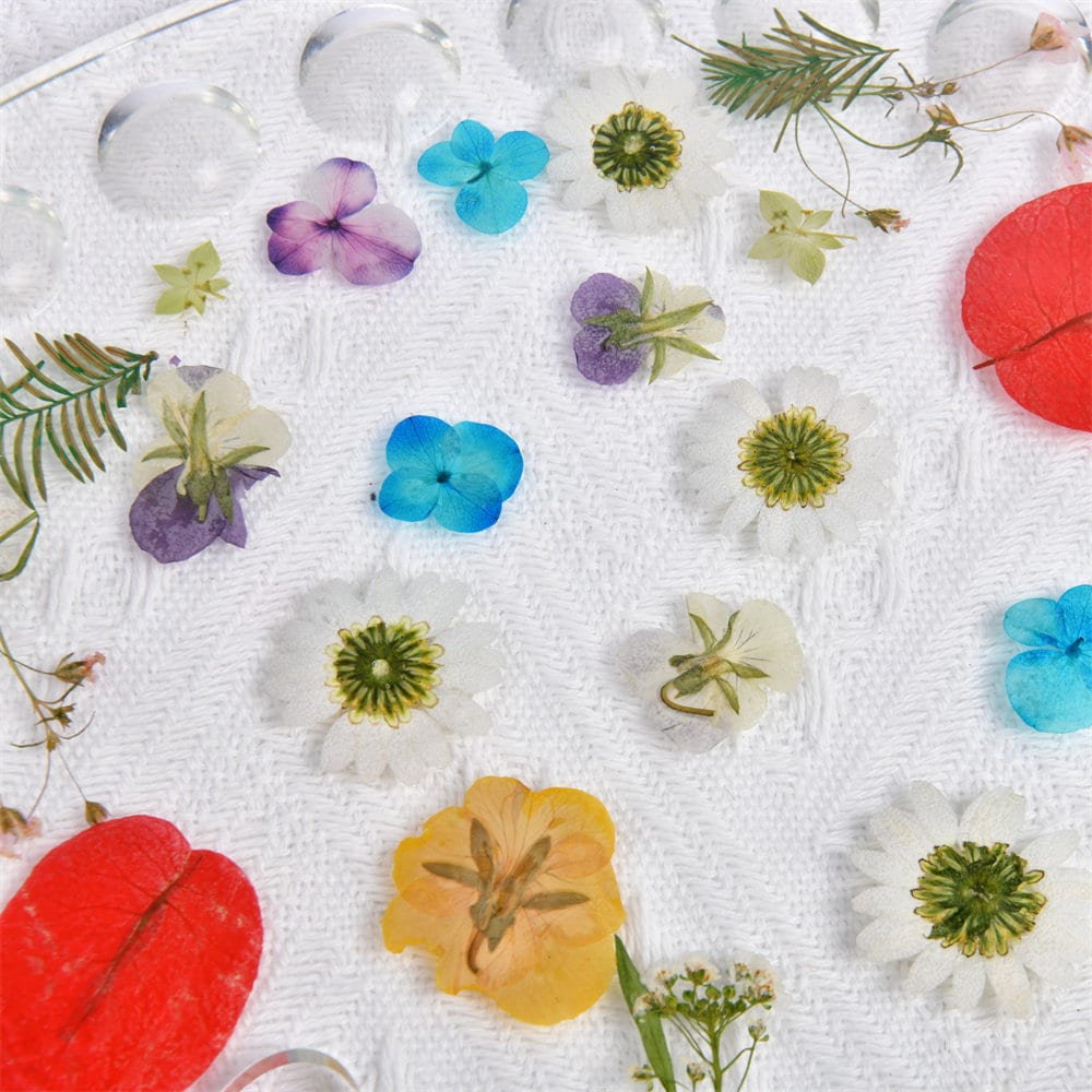 Handmade Pink/Yellow/Blue Resin Flower Paint Palette