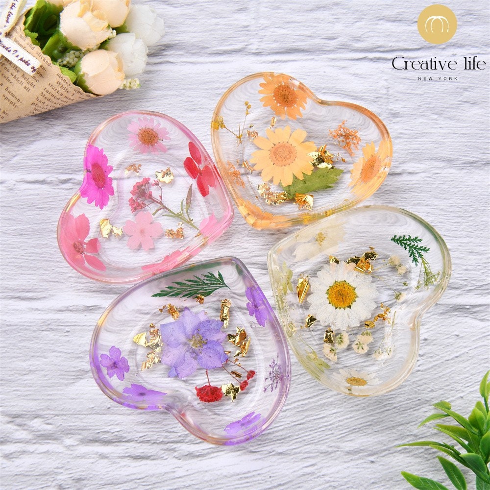 Heart Shaped Resin Ring Dish with Real Dried Flowers