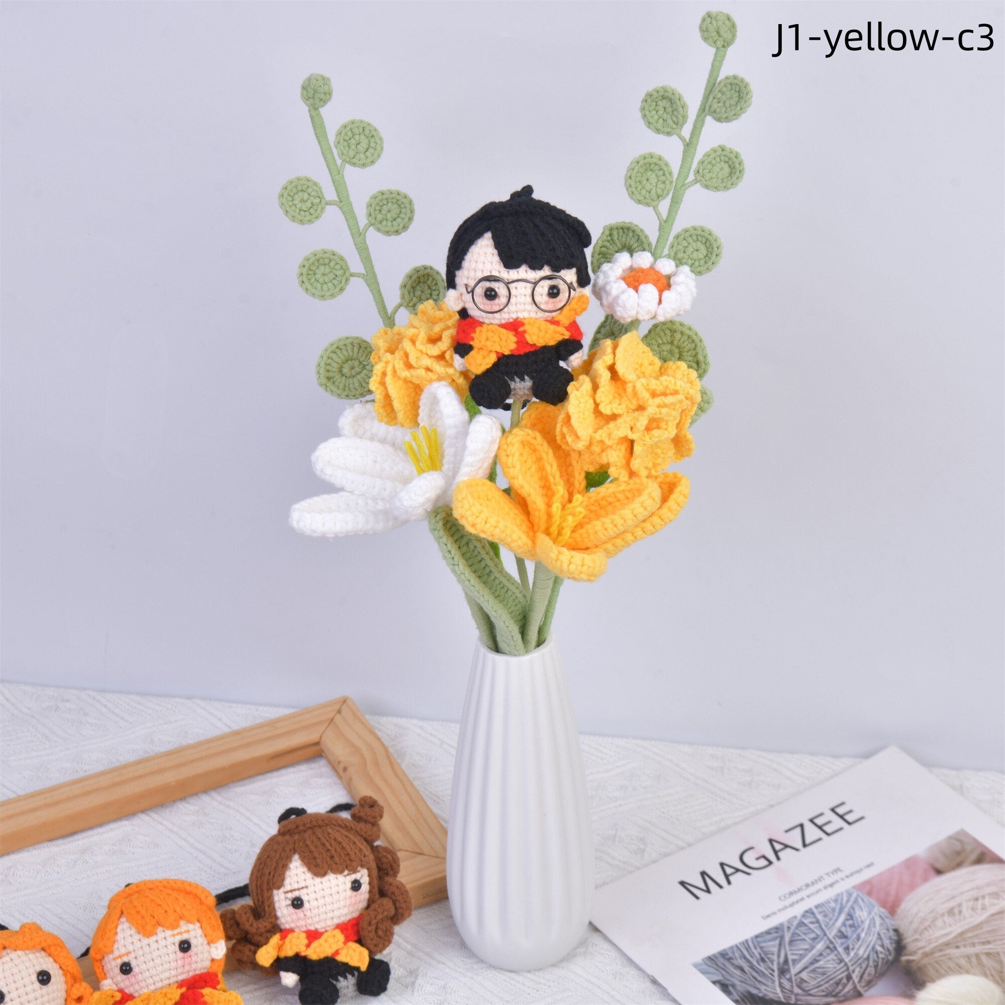 8PCS Handmade Harry Potter Doll Carnations/Tulip/Daisy/Eucalyptus Crochet Bouquet