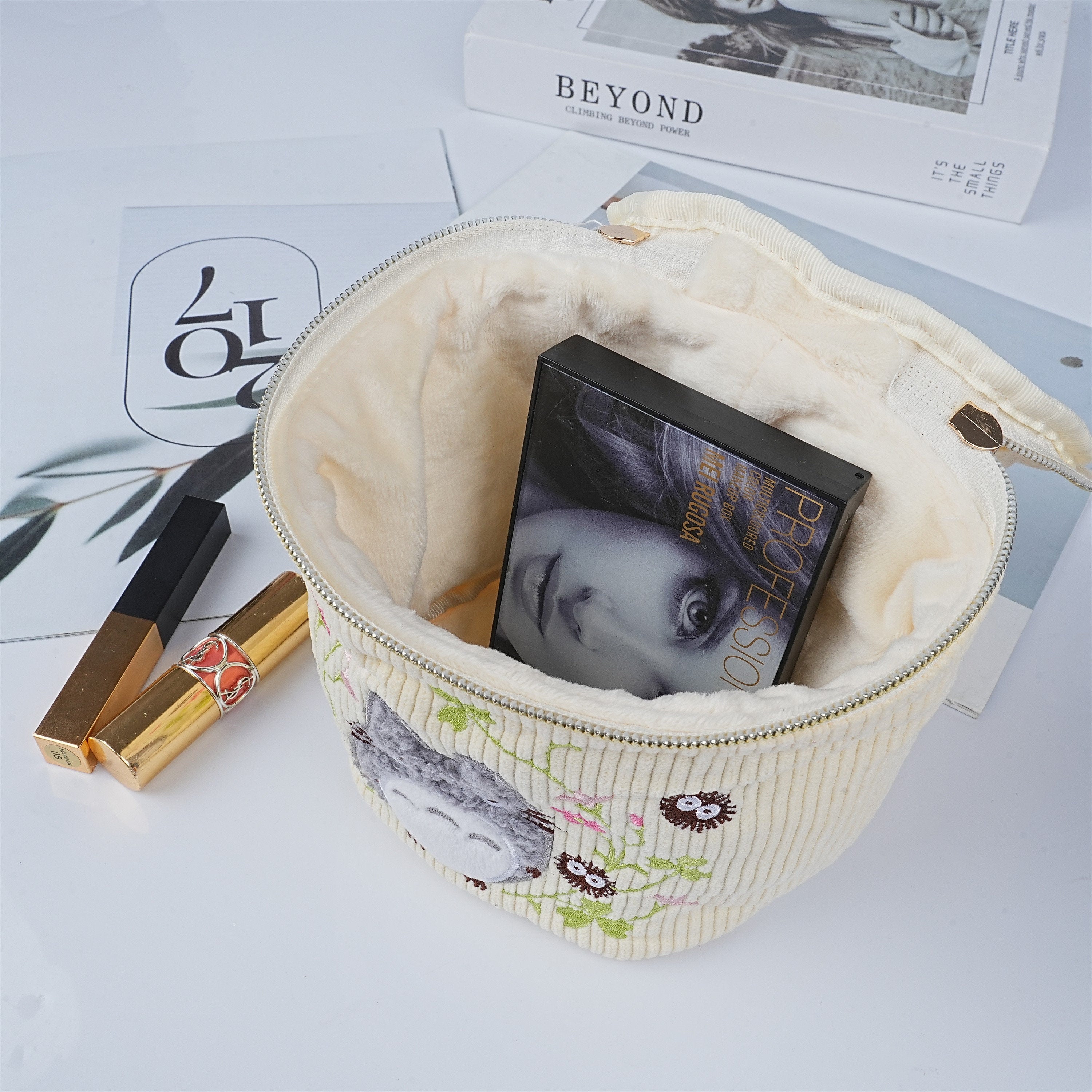 Handmade Cartoon Totoro Corduroy Portable Bucket Cosmetic Bag