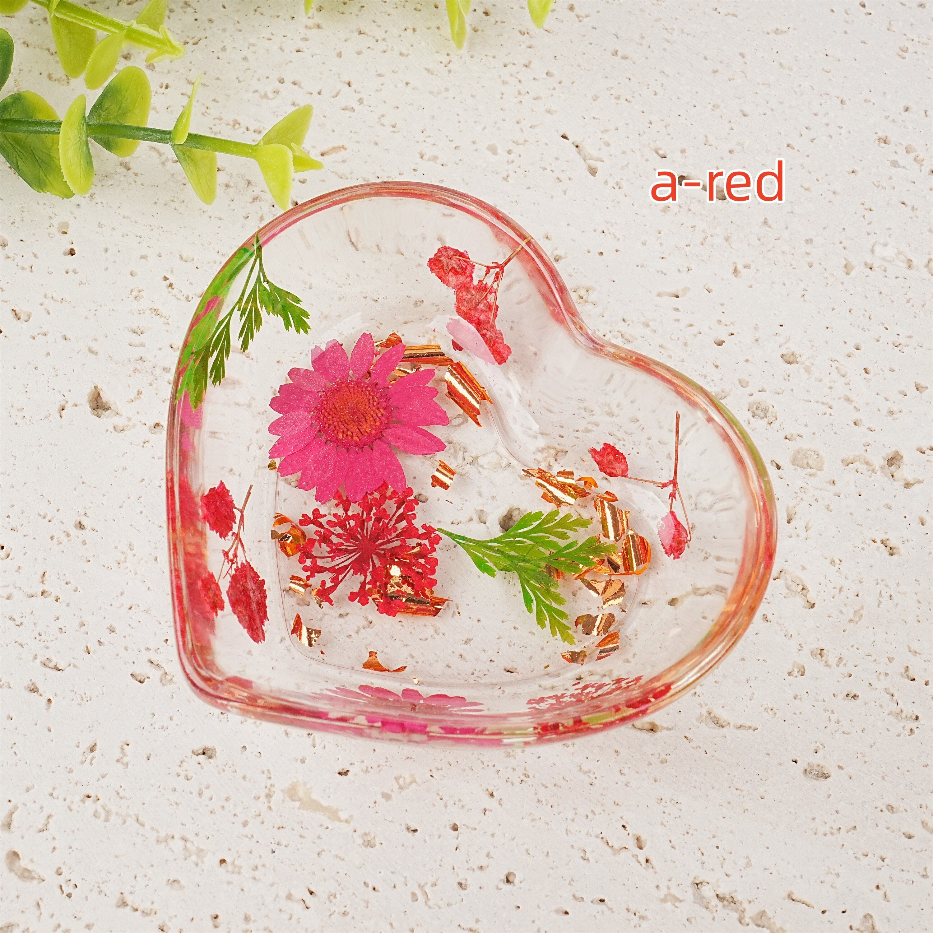 Heart Shaped Resin Ring Dish with Real Dried Flowers