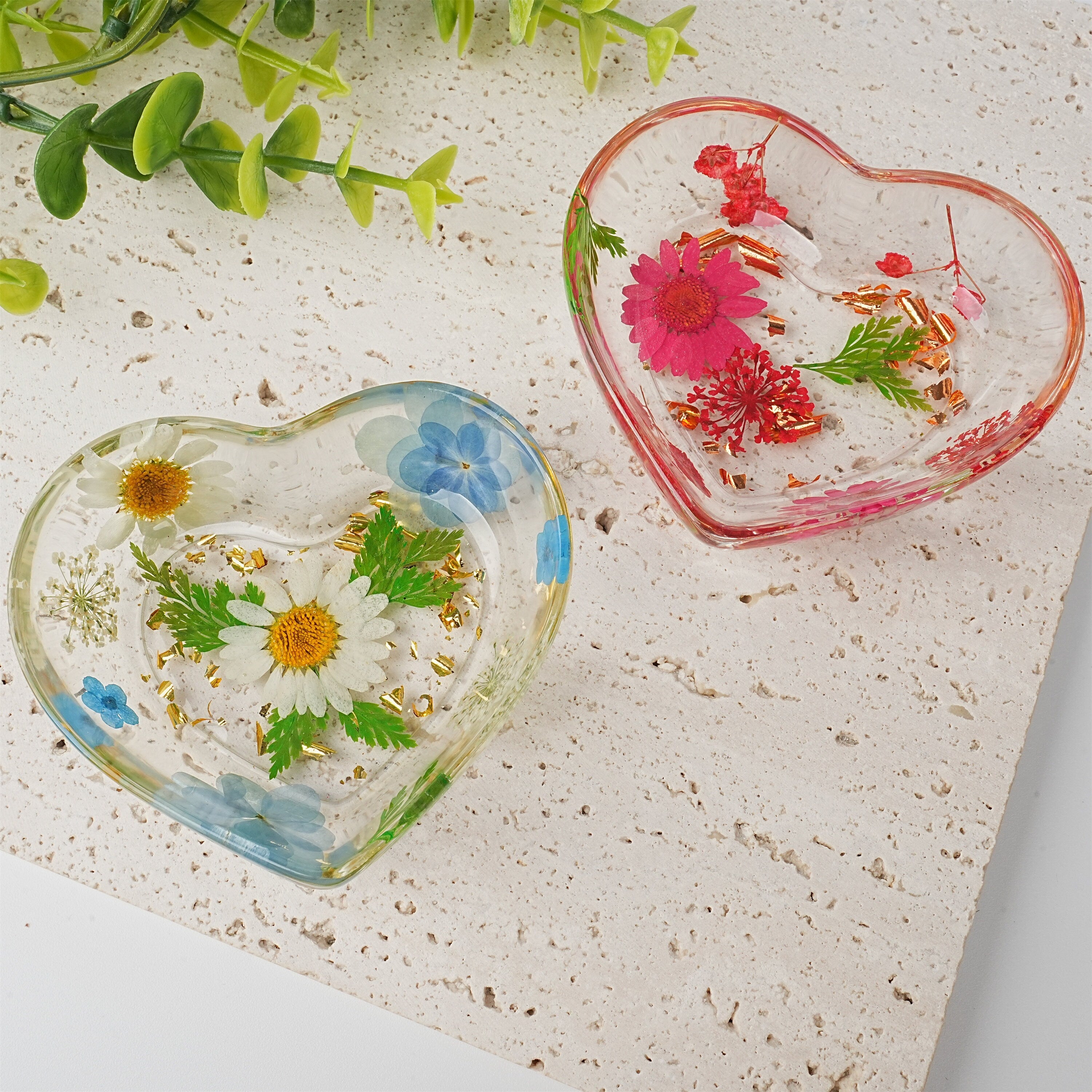 Heart Shaped Resin Ring Dish with Real Dried Flowers