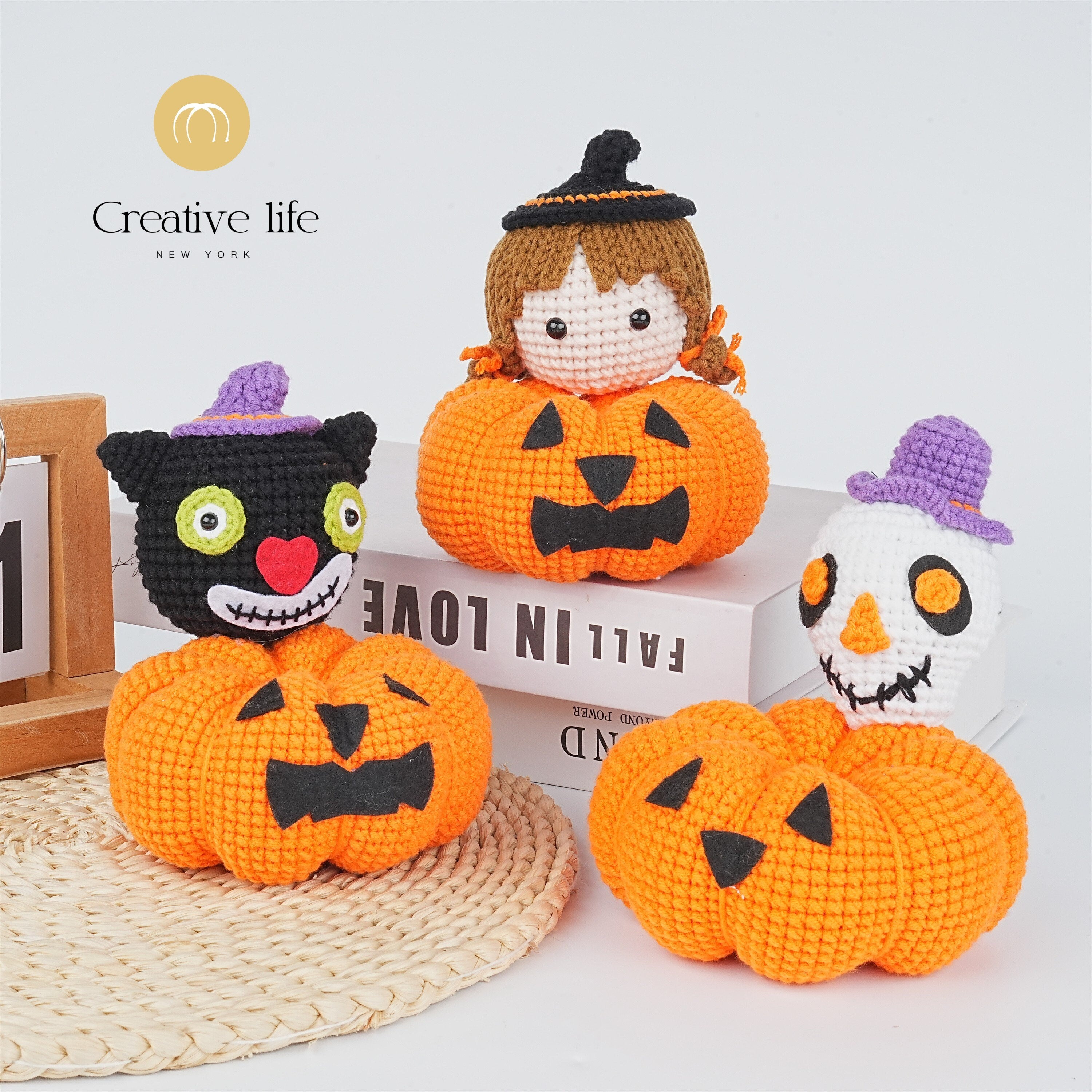 Crochet Black Cat Clown/Witch/Skeleton Pumpkin Phone Holder,Halloween Decor