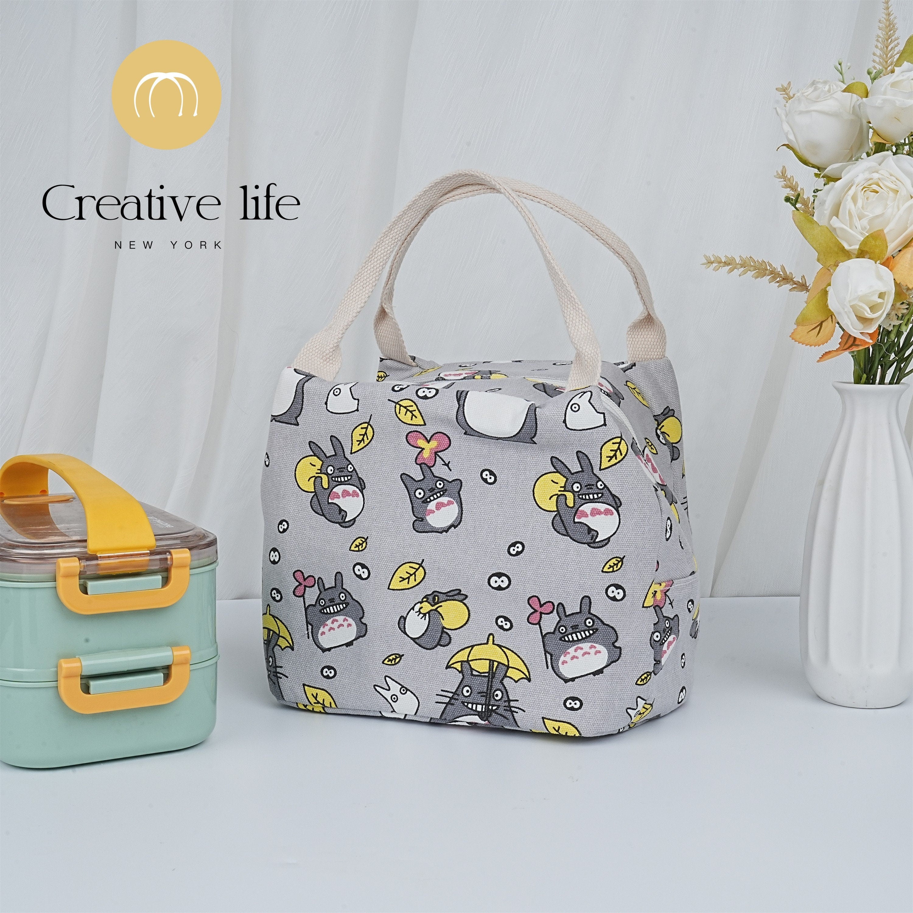 Handmade Embroidered Totoro Pattern Zipper Lunch Bag with Heat Insulated