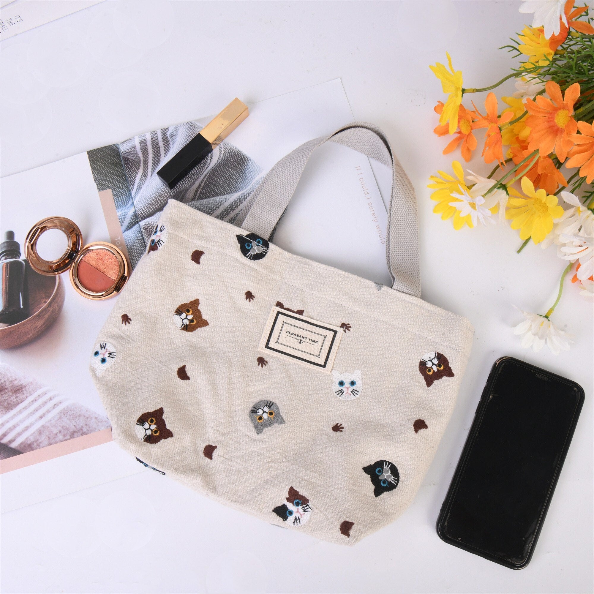 Handmade Cat Embroidery Tote Bag with Inner Pocket