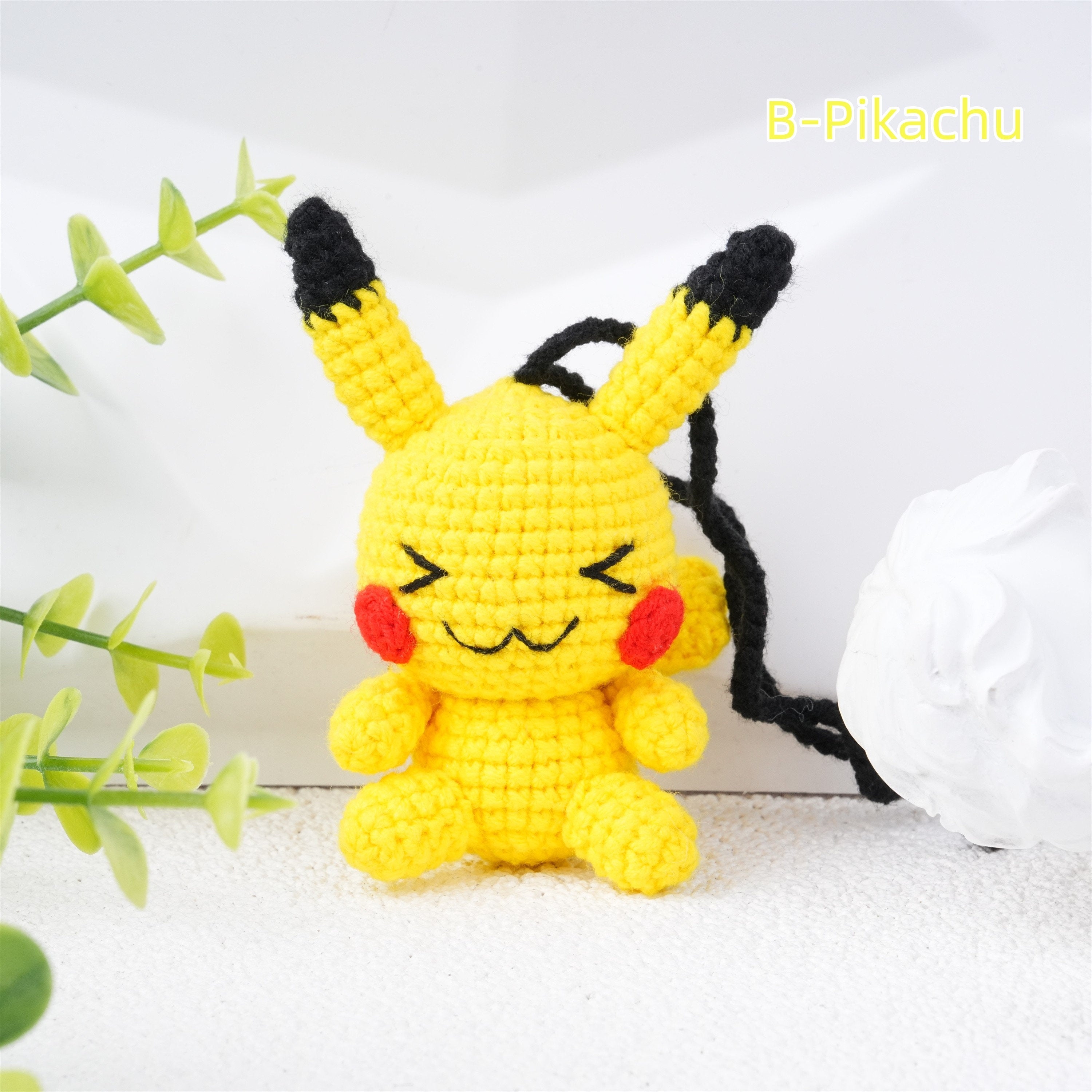 Cute Crochet Elephant/Pikachu/Minions Oranment,Perfect for Bag/car Charms