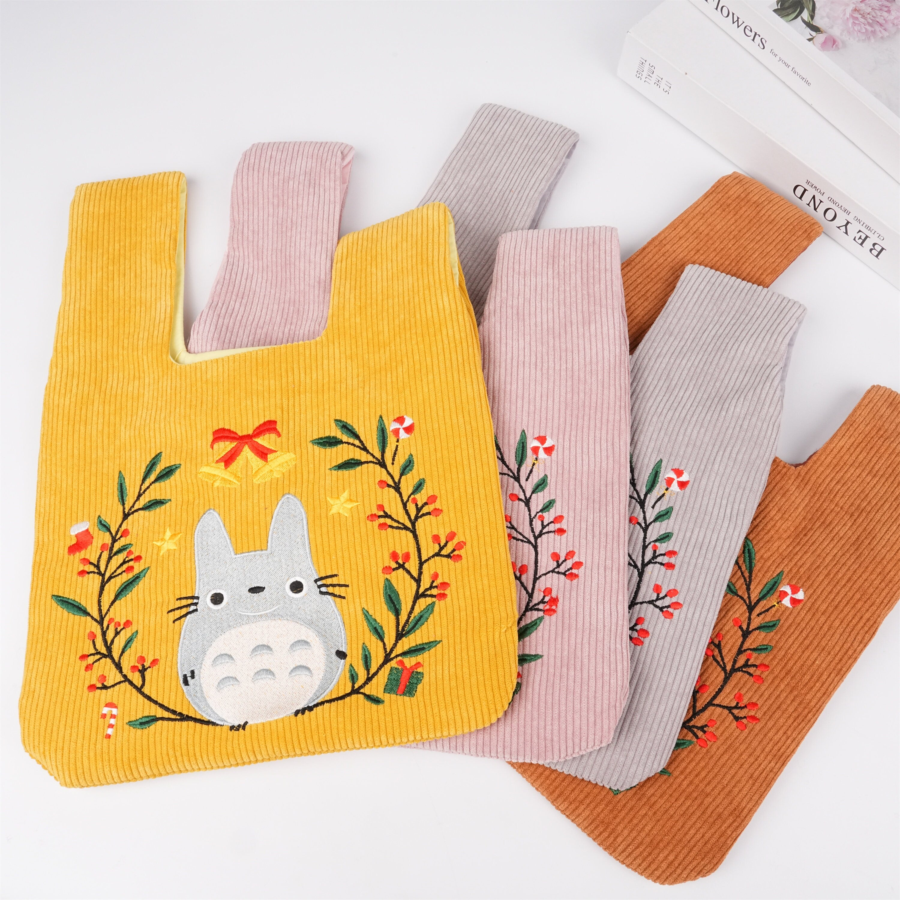 Christmas Wreath Totoro Embroidery Japanese Knot Bag