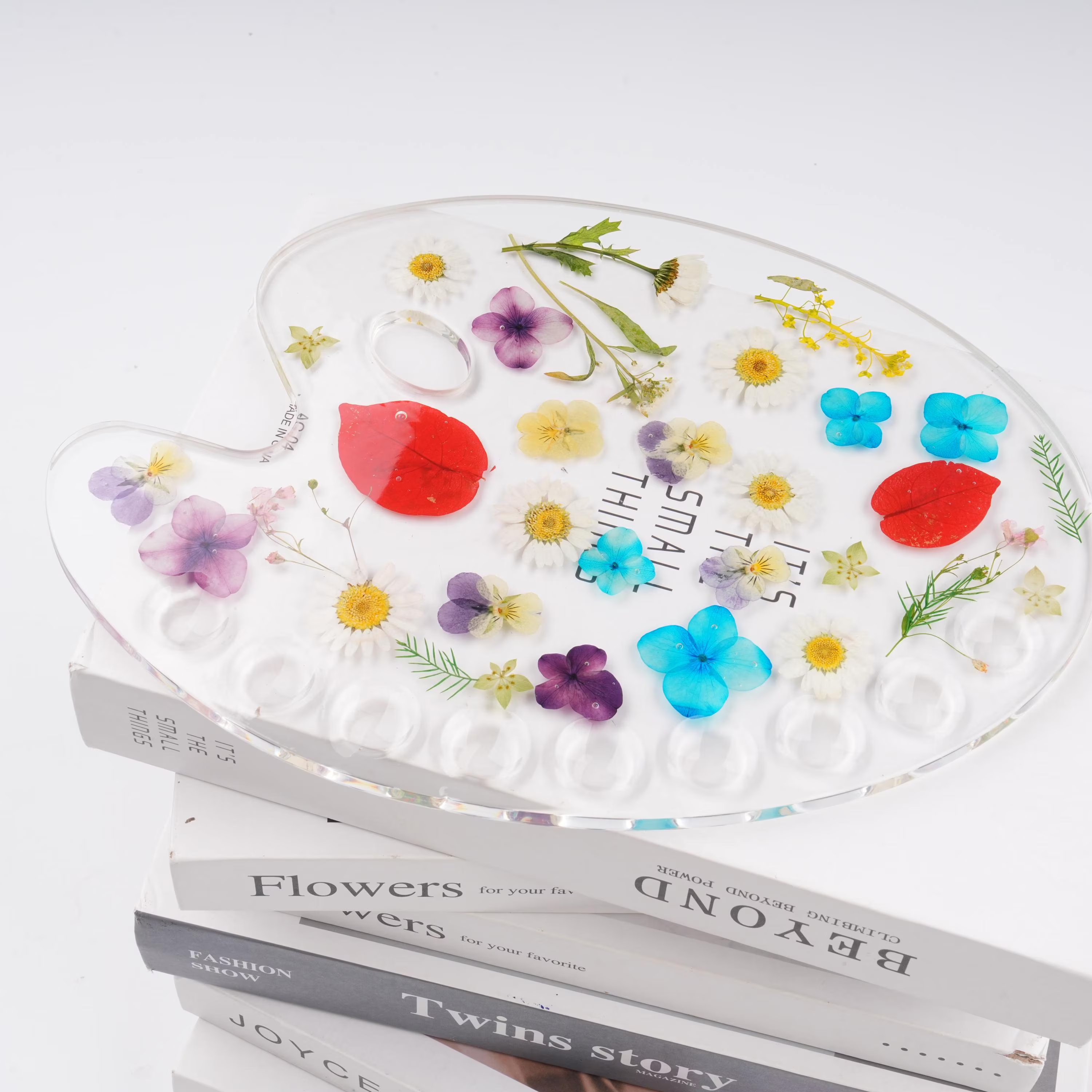 Handmade Floral Resin Paint Palette, Dried Flower Art, Artist Tool