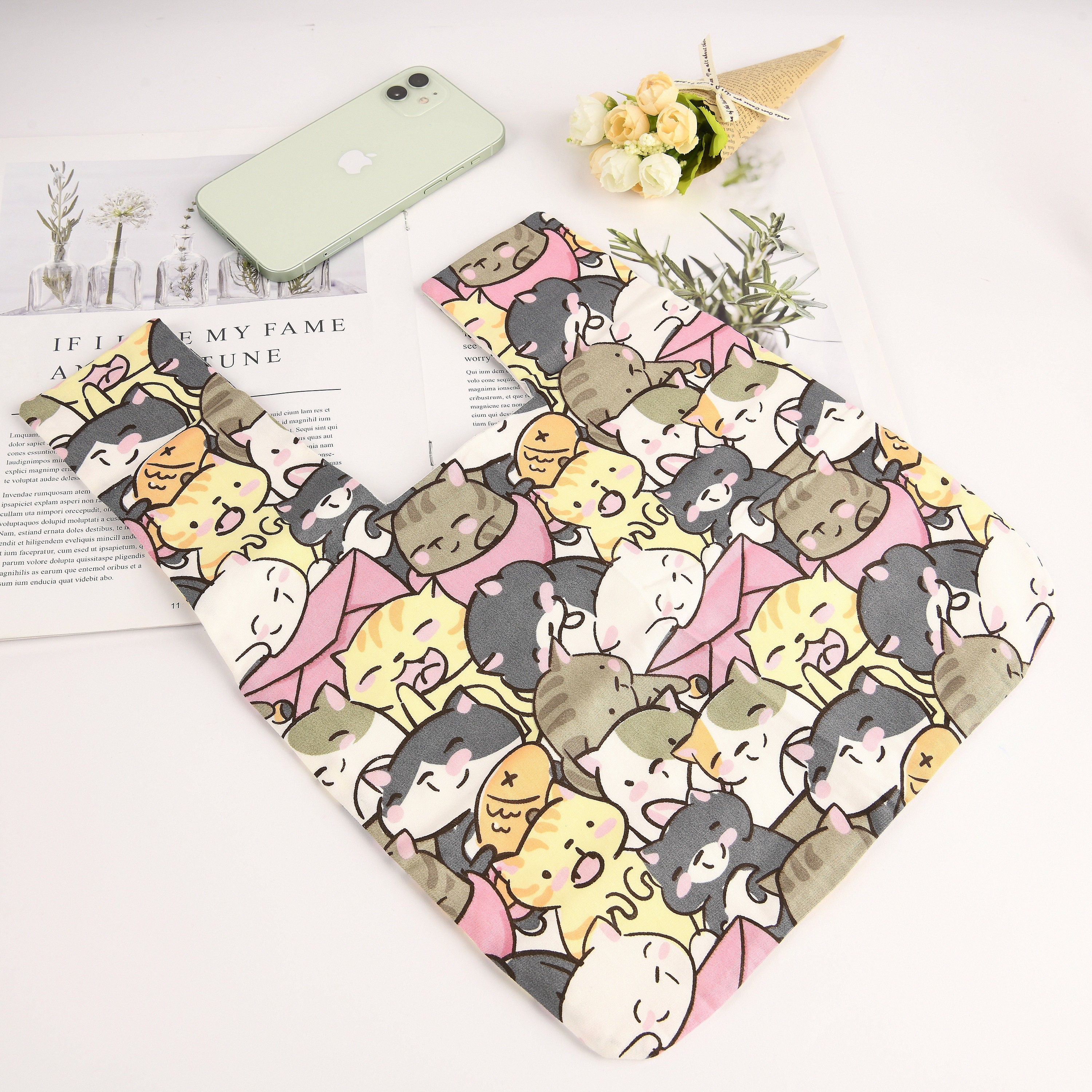 Funny Kittens Japanese Knot Bag: Cotton Wrist Bag