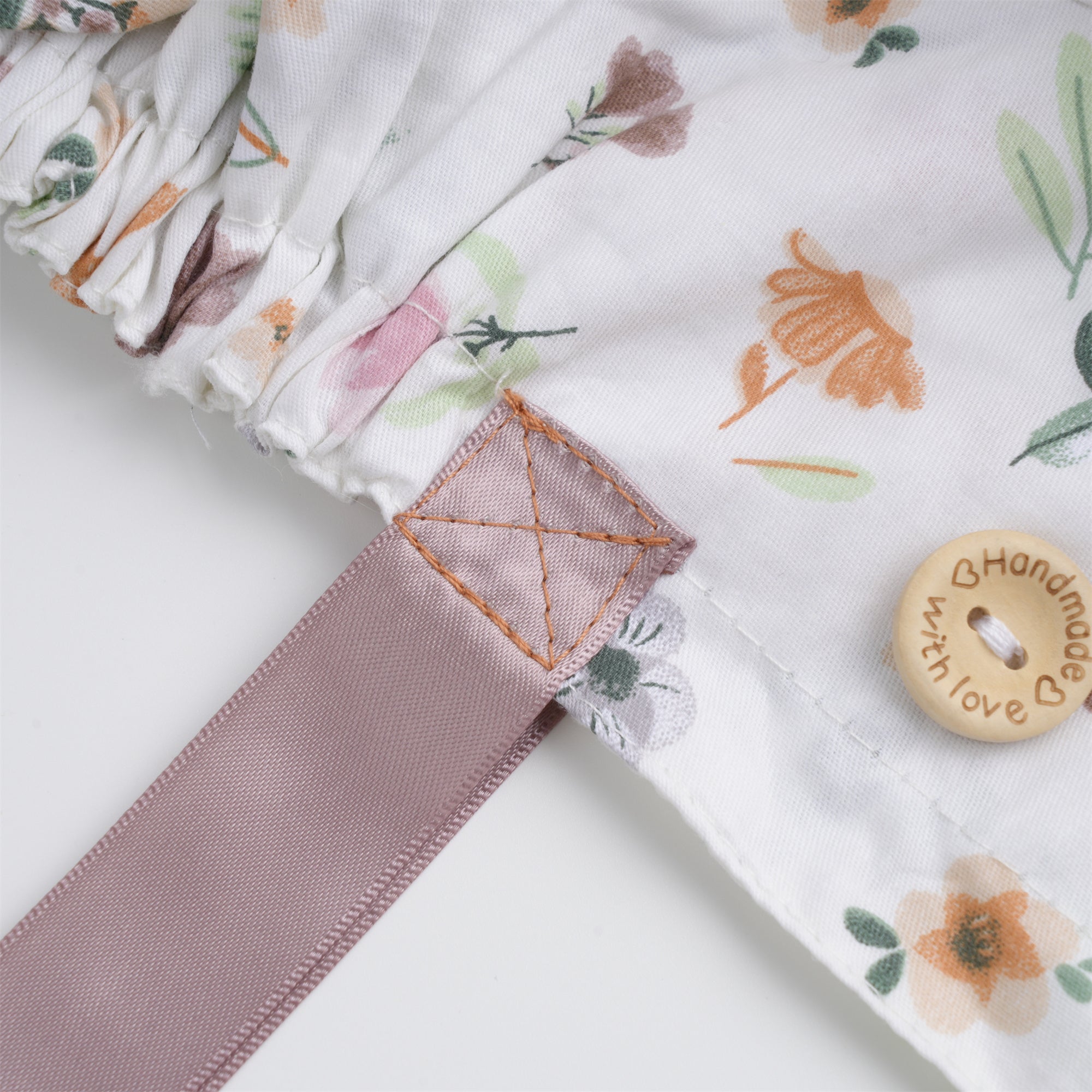Khaki Bear Flower Cotton Ponytail Scrub Cap