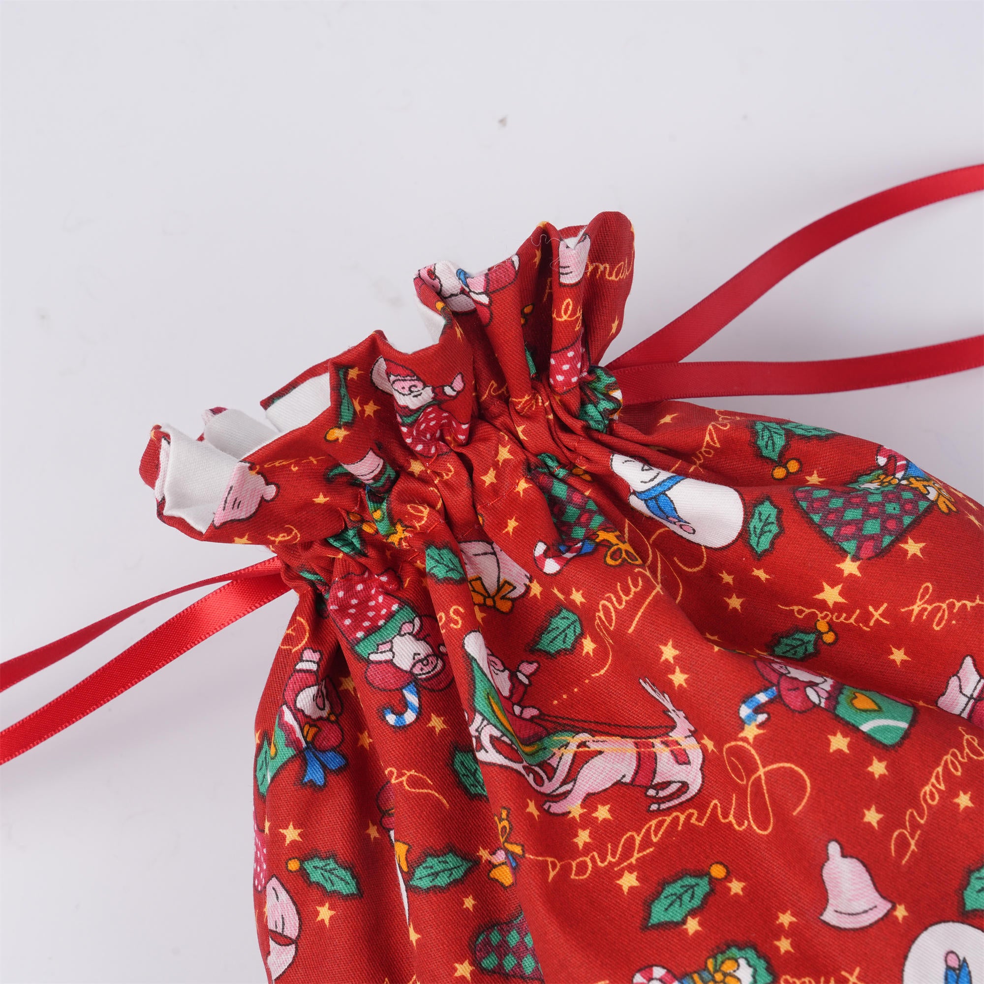 Red Merry Christmas Drawstring Gift Bag,Santa/Snowman/Sock Print,Glitter Star