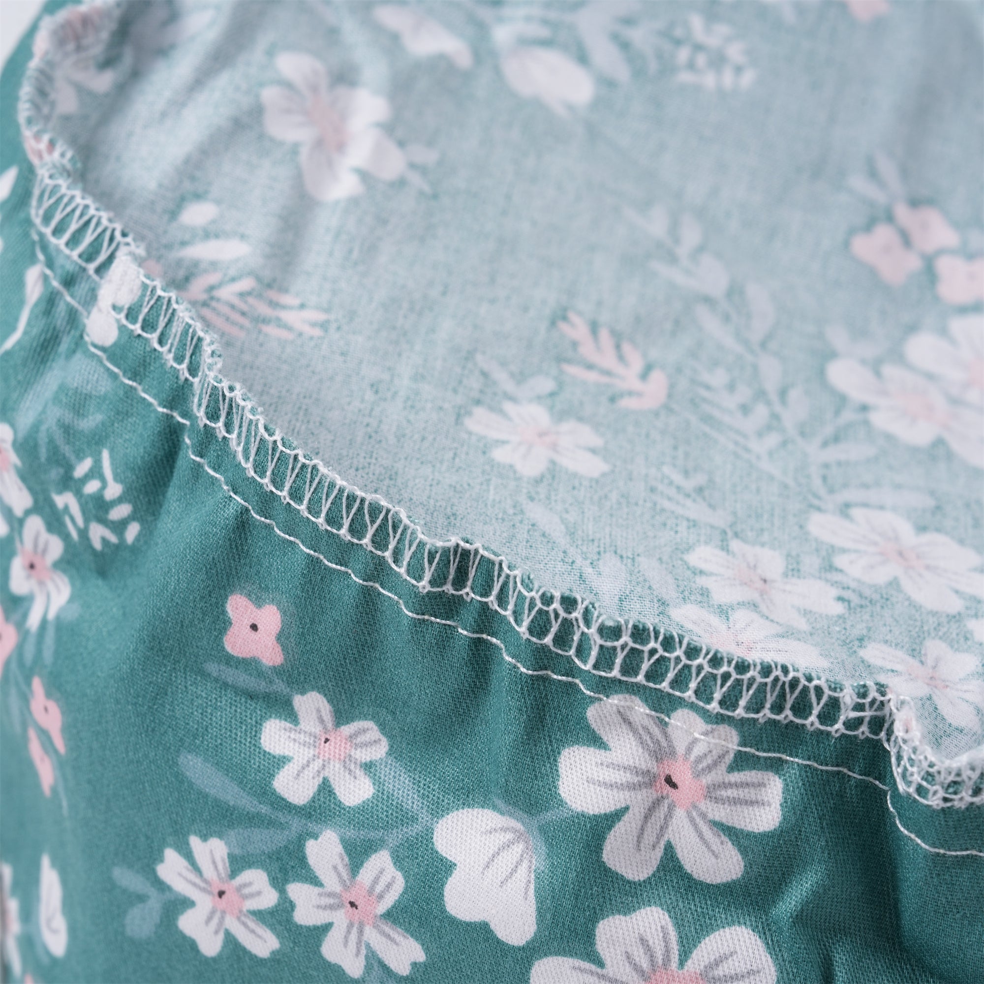 Cherry Blooms Surgical Scrub Cap, Handmade Cotton Tiebcak Surgery Cap