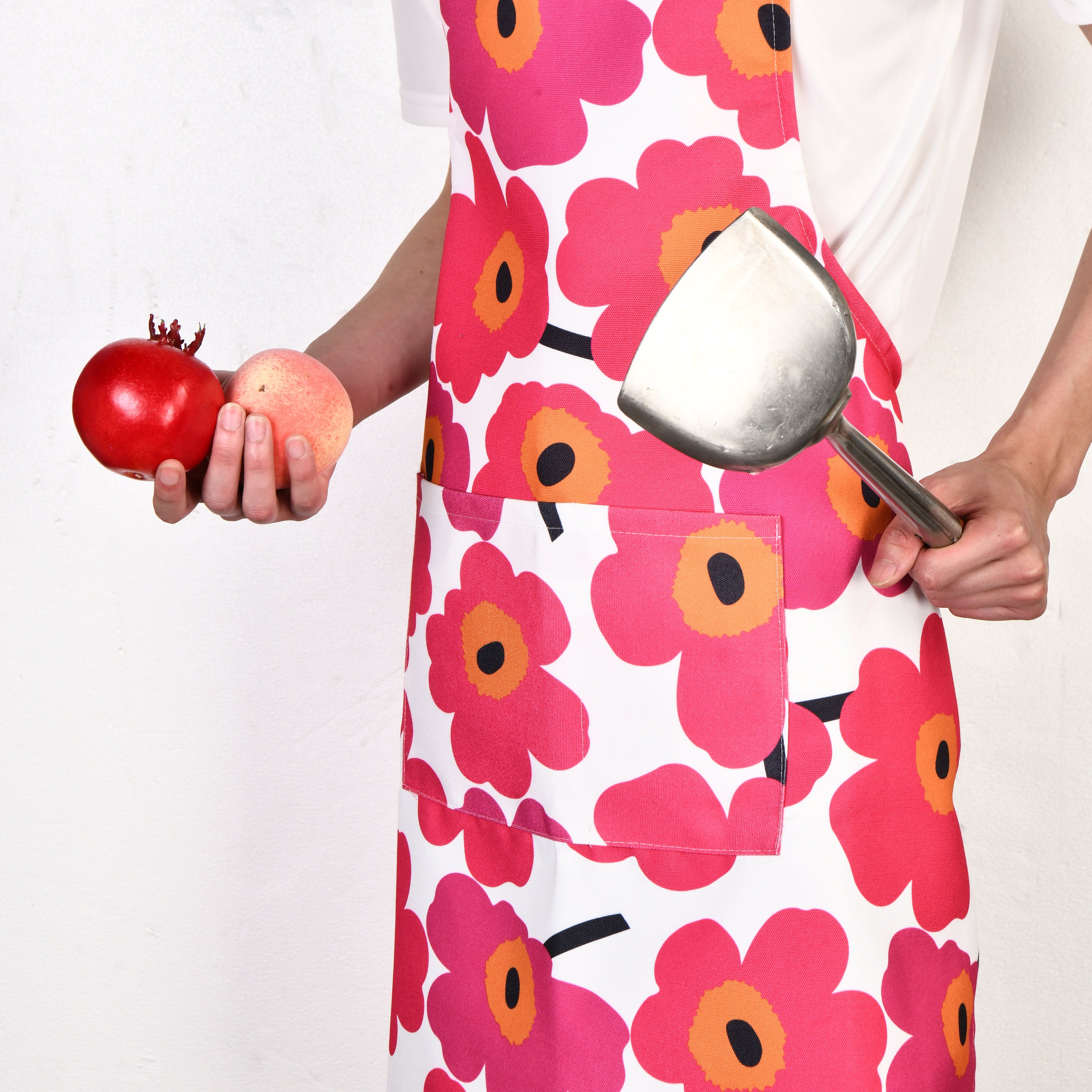 Large Floral Cotton Apron with Pocket,Perfect for Cooking,Garden,Farmhouse