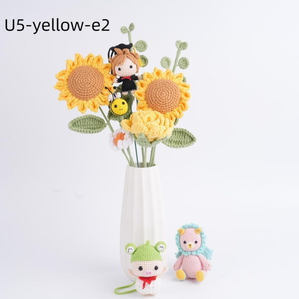 Handmade Crochet Sunflower Bouquet w/Graduation Doll,Cute Knitted Strawberry,Rose Daisy Bouquet,Best Graduation Gift For Friends,Besites
