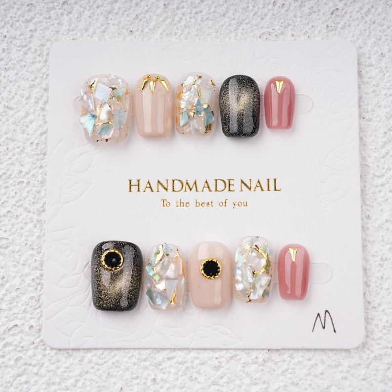Vintage Black Cat Eye Short Press on Nails,Gold Details & Diamond Charms
