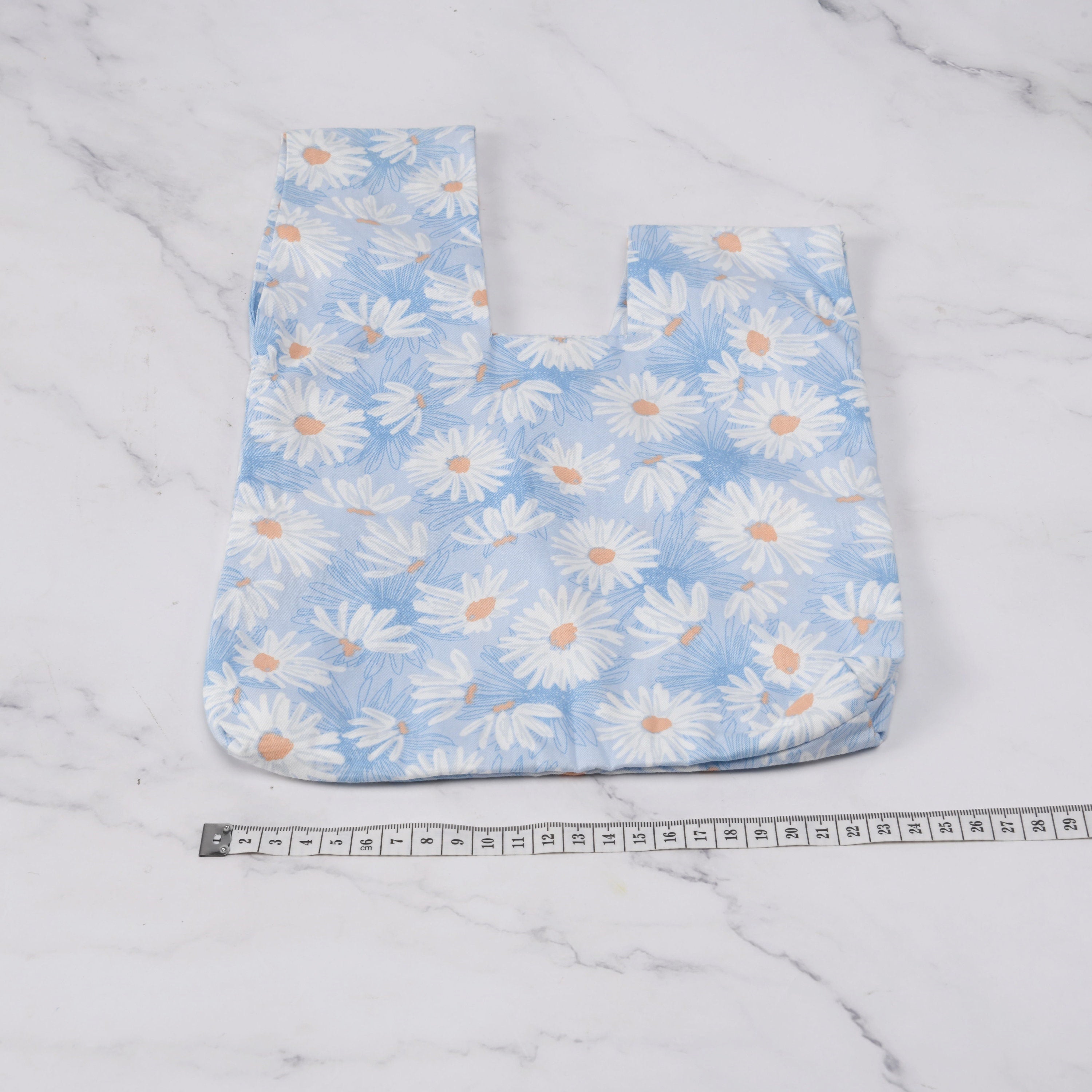 Summer Daisy Cotton Knot Bag, Handamde Wrist Purse