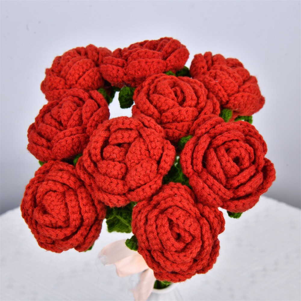 6/9/13PCS Handmade Rose Flowers Crochet Bouquet