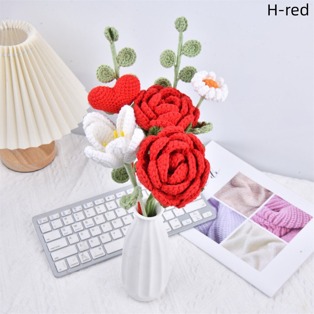 7PCS Handmade Roses and Tulips Crochet Bouquet